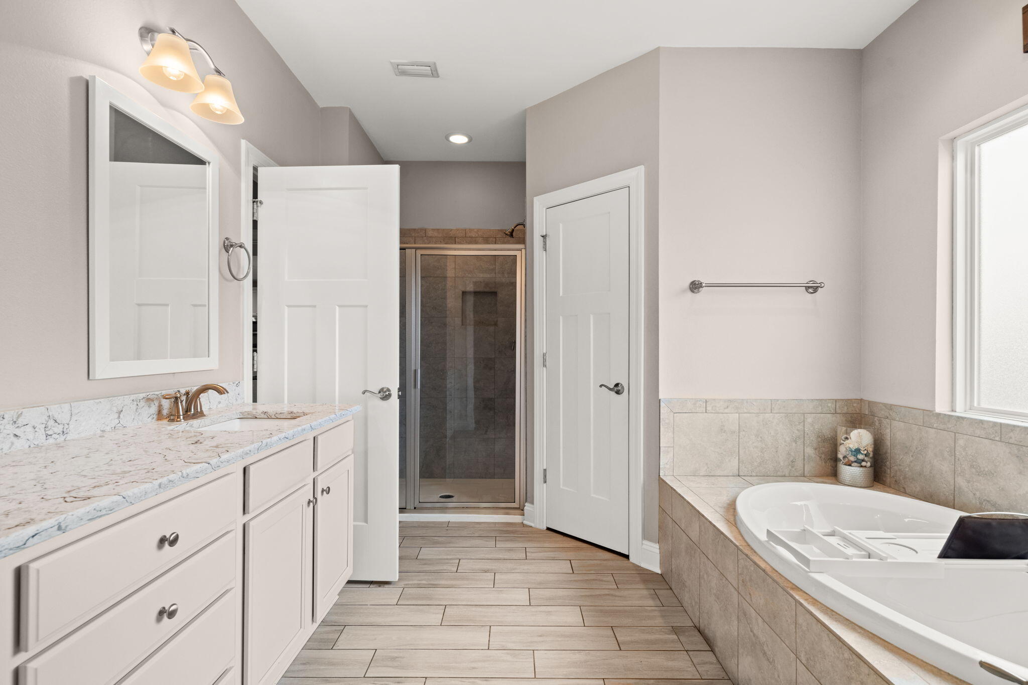 CROSS CREEK - Residential Lease