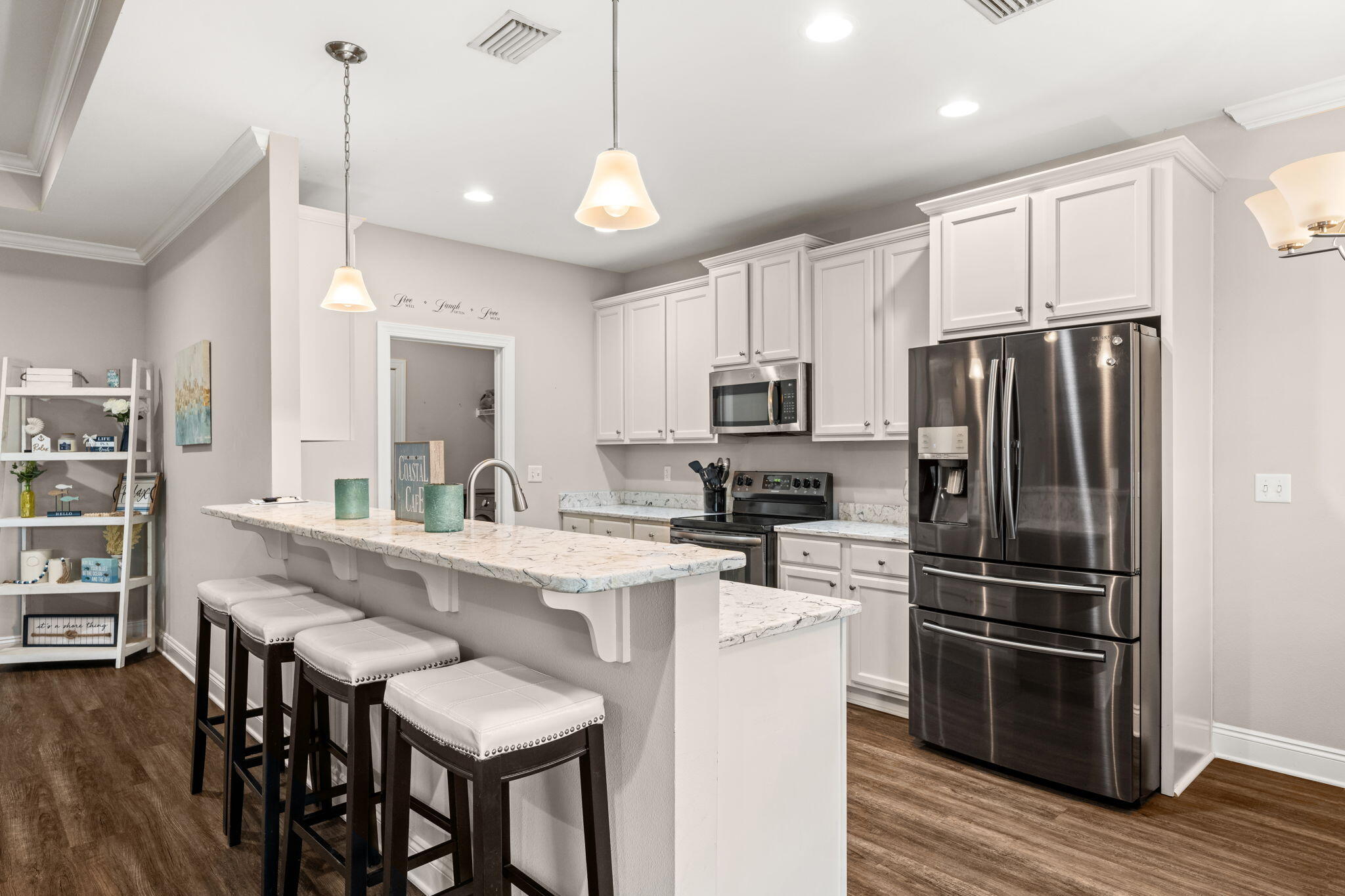 CROSS CREEK - Residential Lease