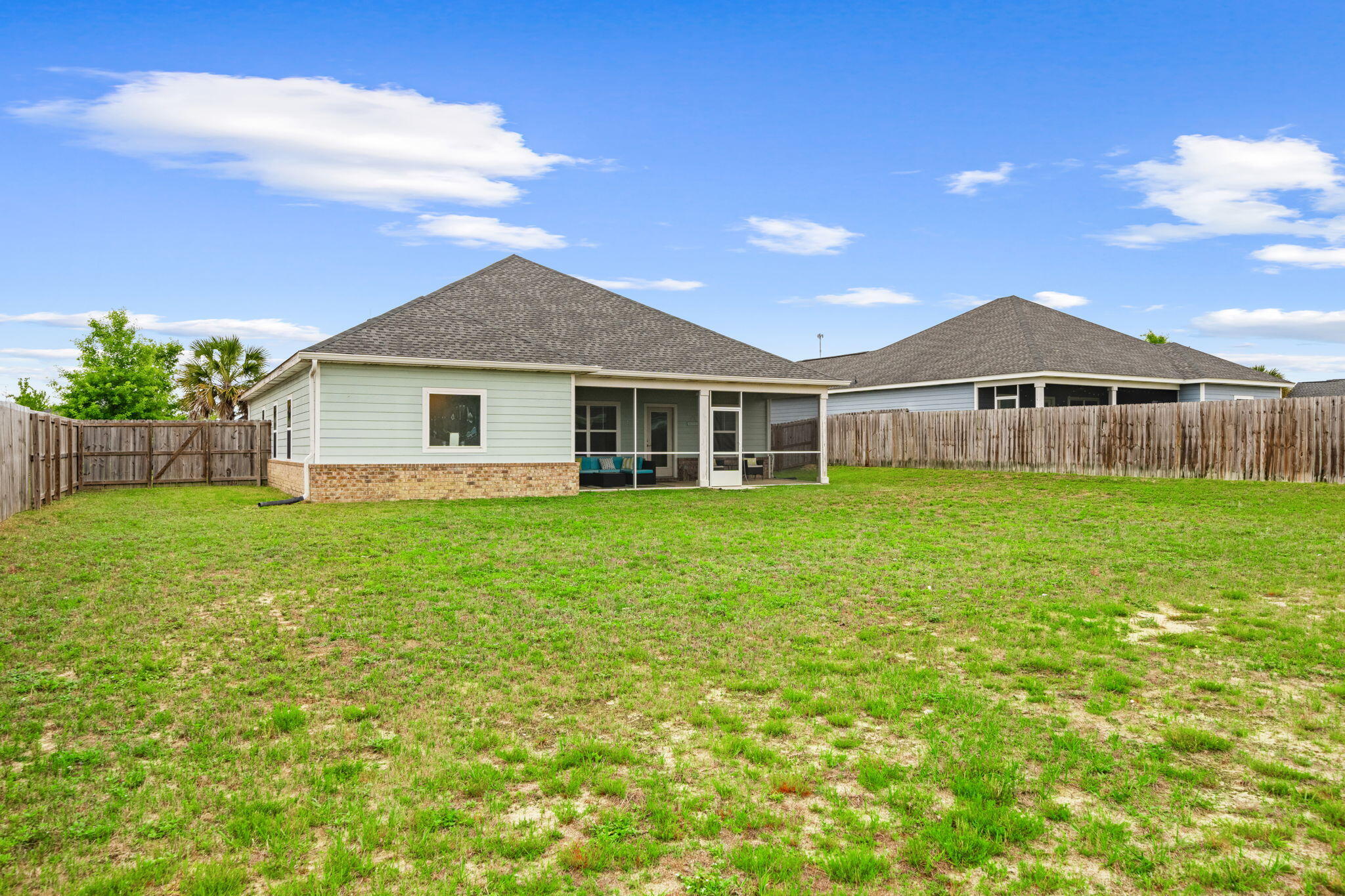 CROSS CREEK - Residential Lease