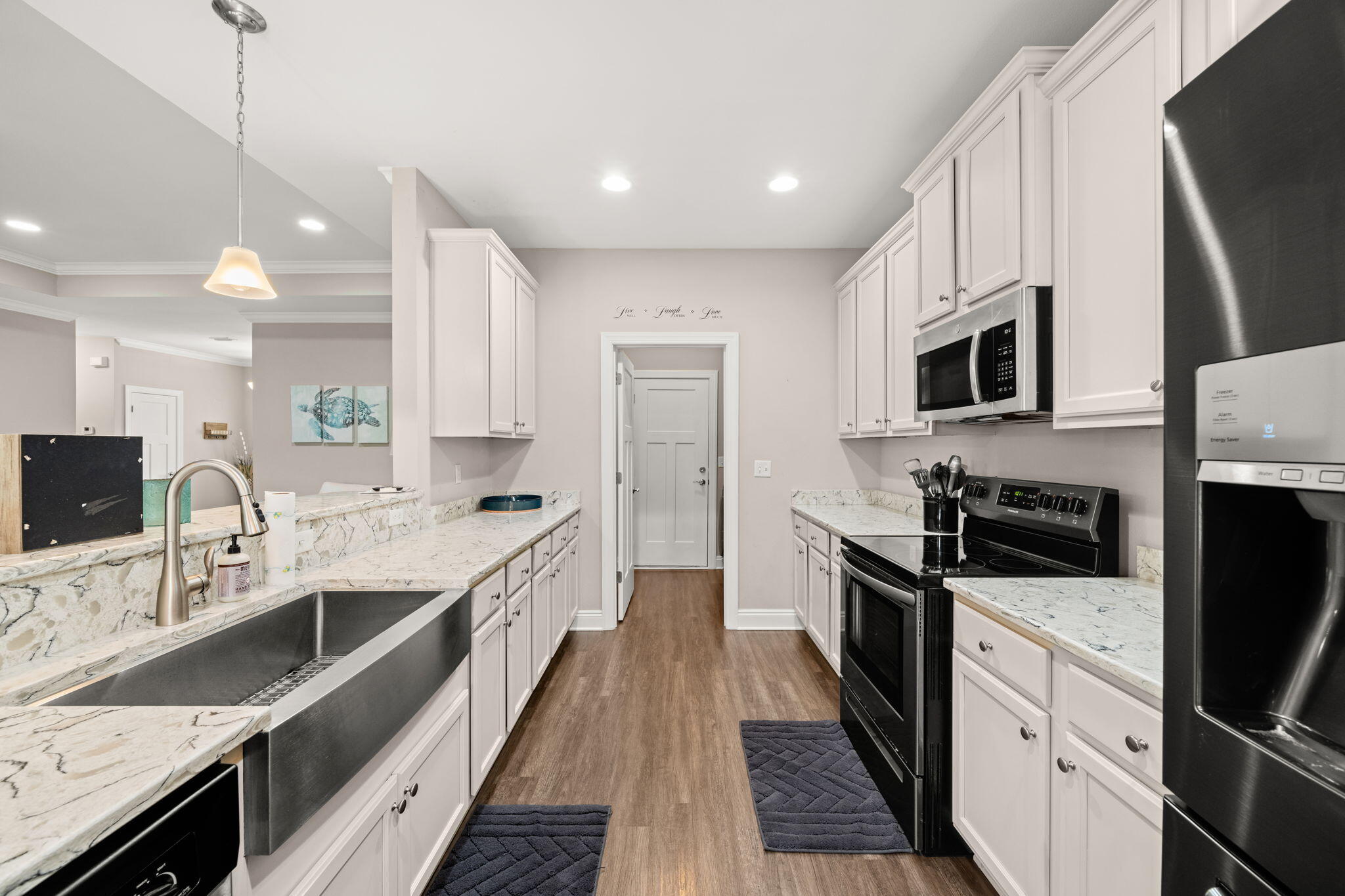 CROSS CREEK - Residential Lease