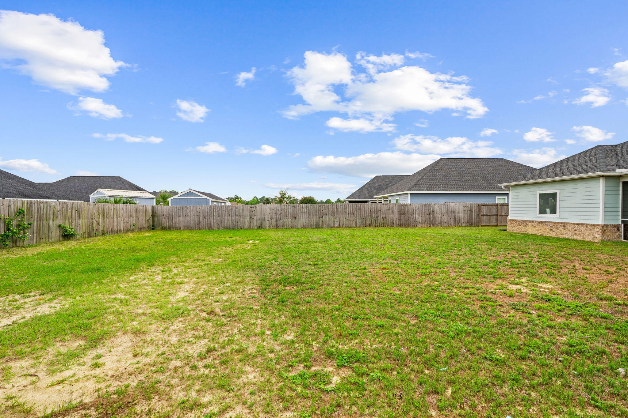 CROSS CREEK - Residential Lease