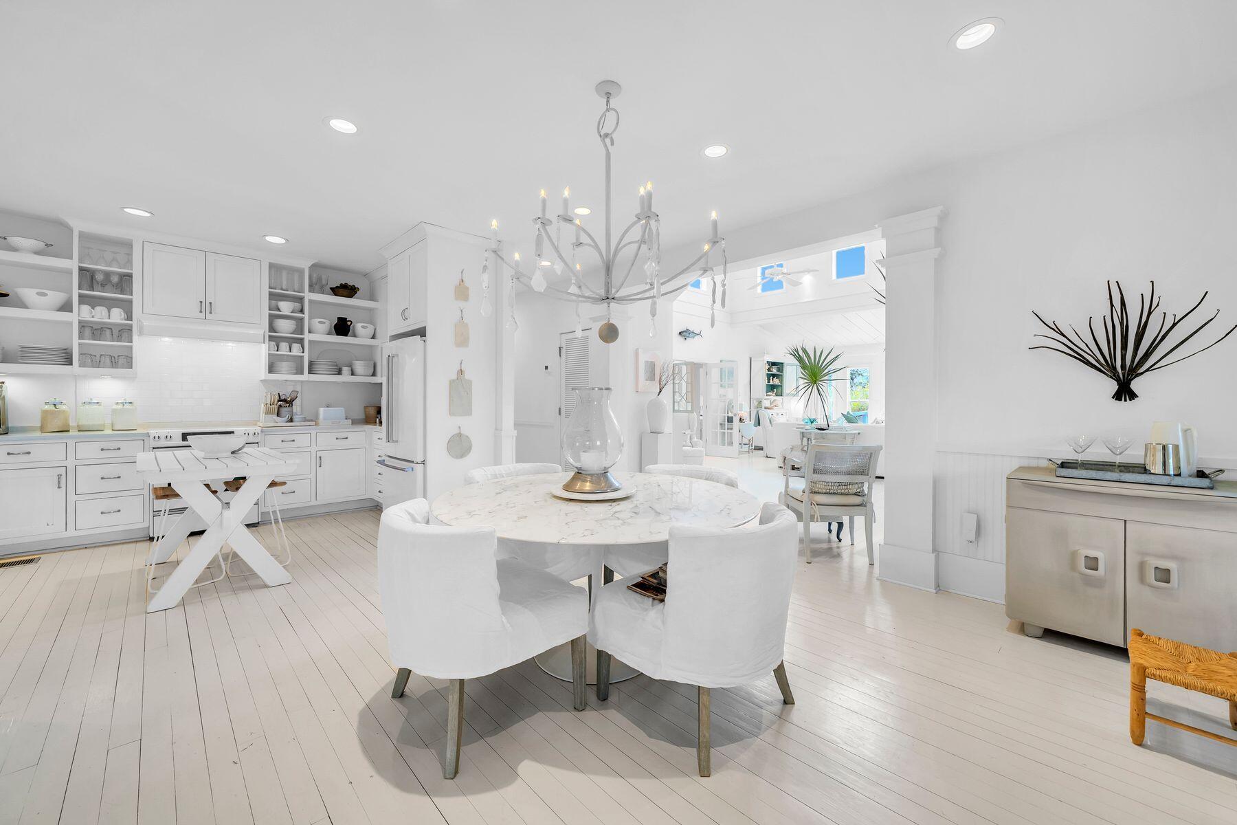 BLUE MOUNTAIN BEACH - Residential