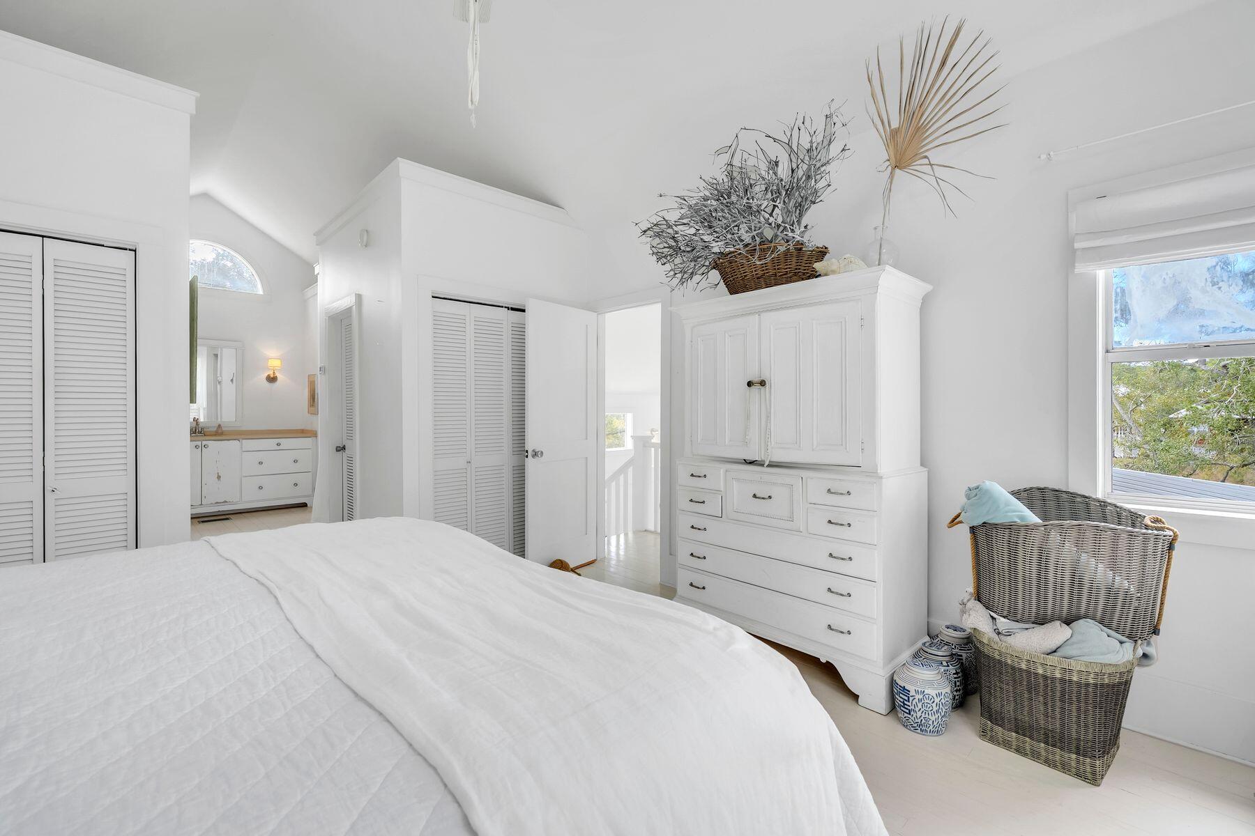 BLUE MOUNTAIN BEACH - Residential