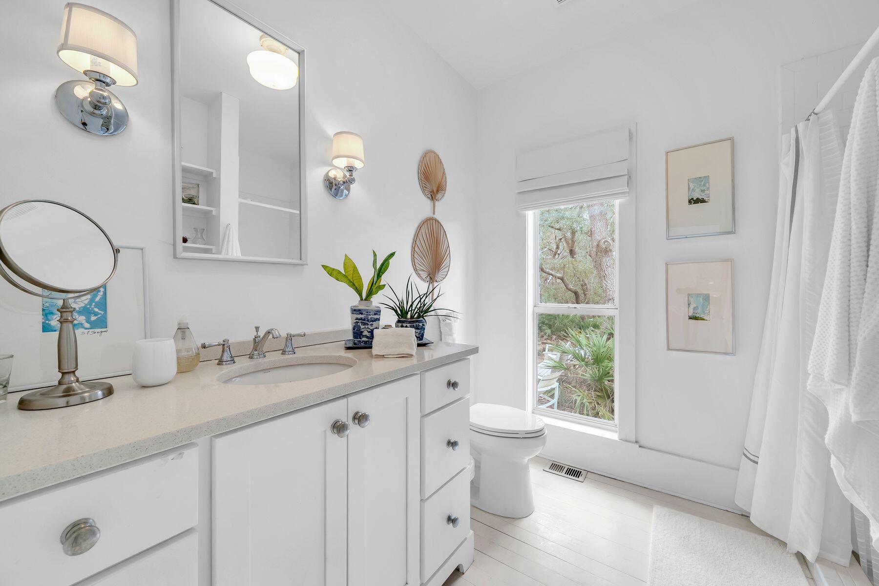 BLUE MOUNTAIN BEACH - Residential