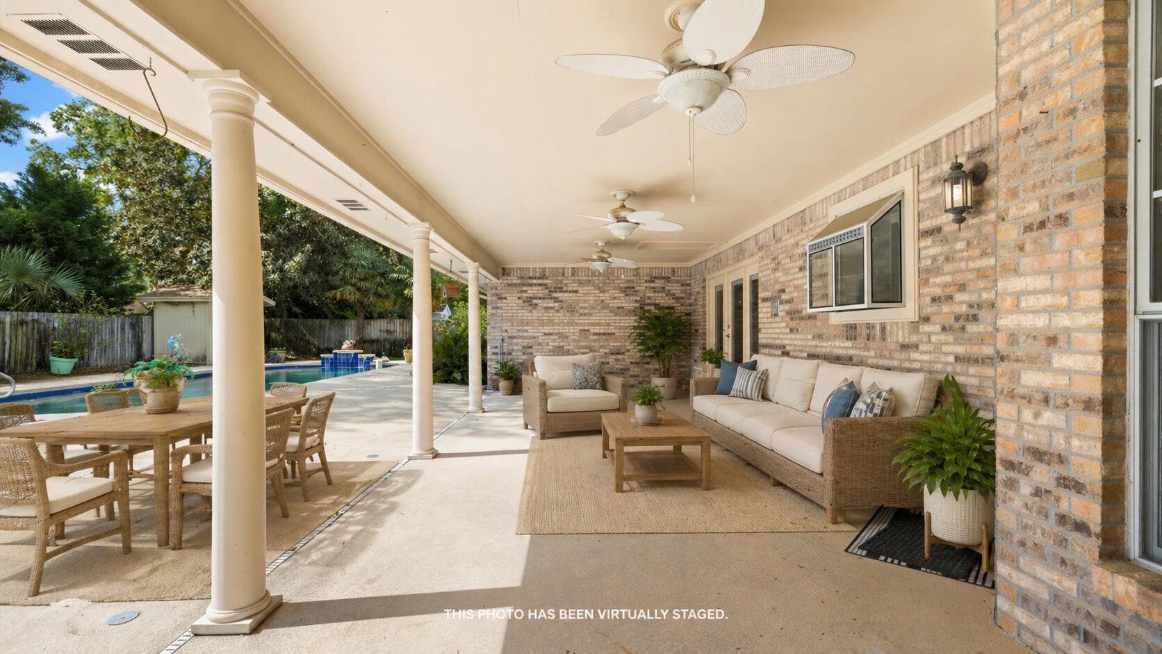COMMODORE PLACE - Residential