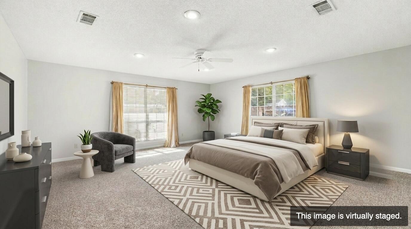 COMMODORE PLACE - Residential