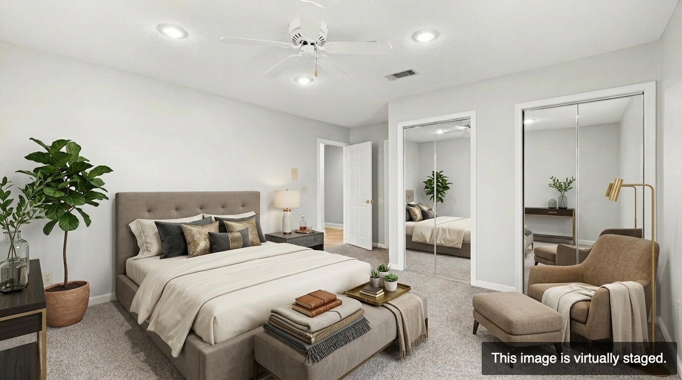 COMMODORE PLACE - Residential
