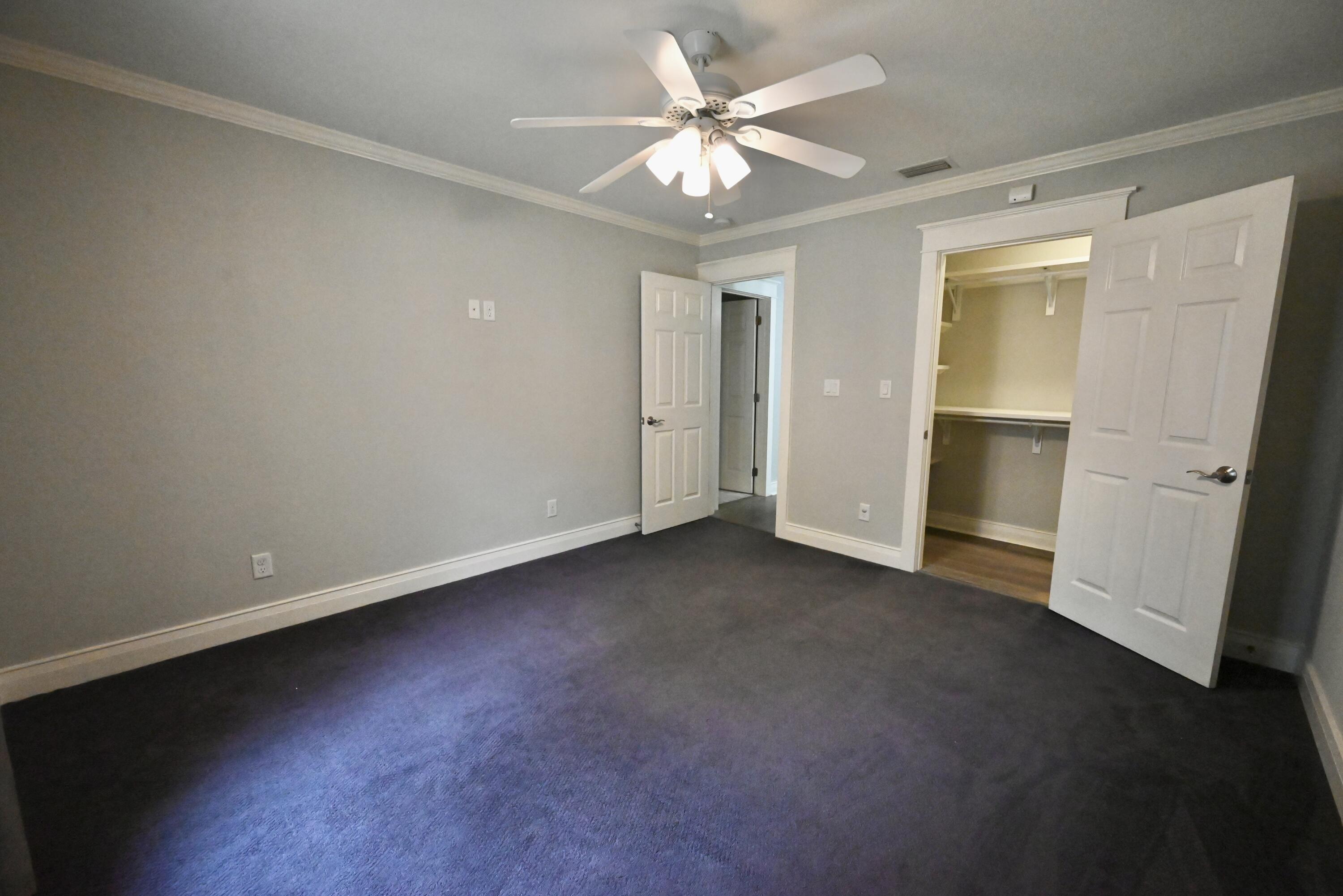 KENNEDY LAKES 1ST ADDN - Residential