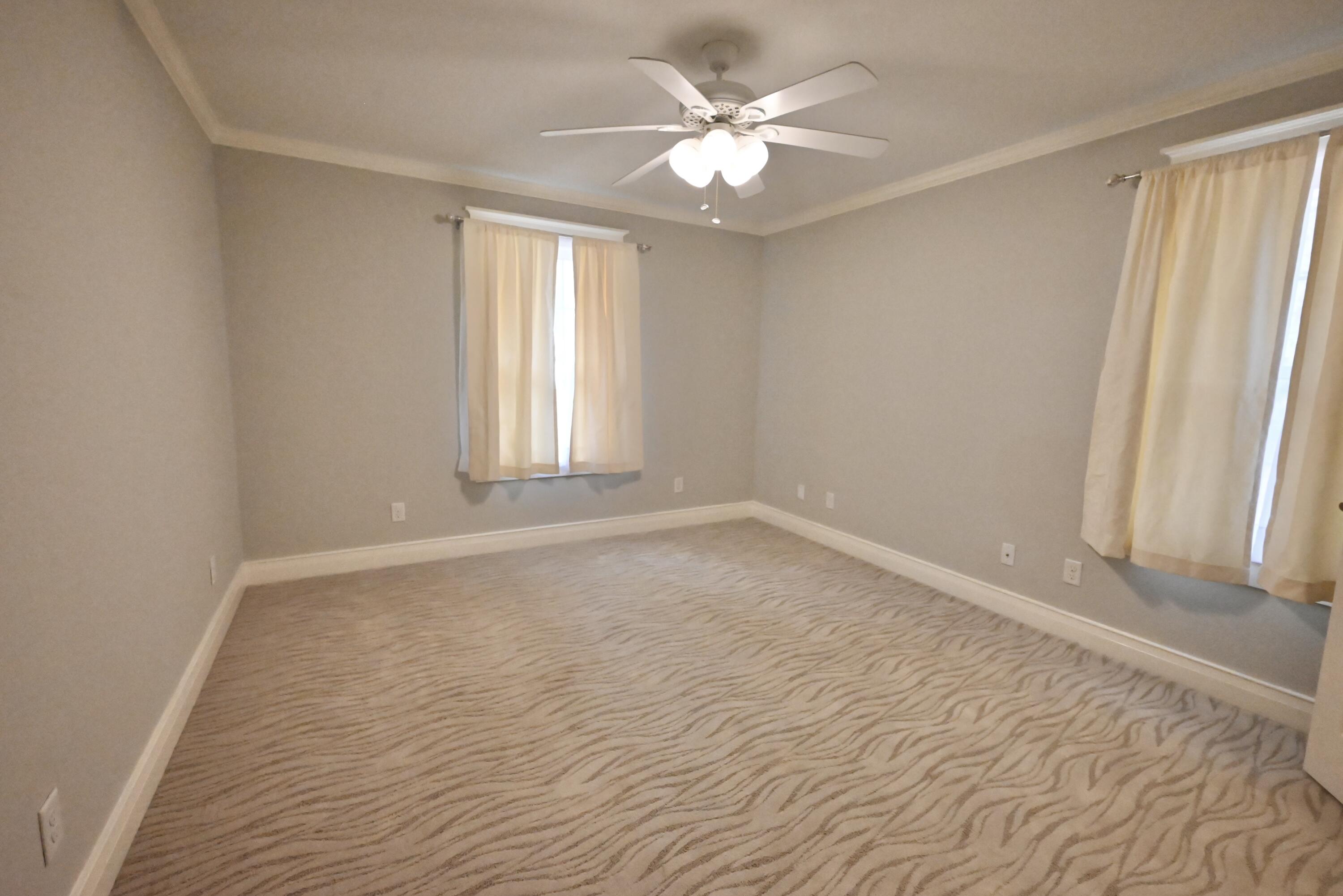 KENNEDY LAKES 1ST ADDN - Residential