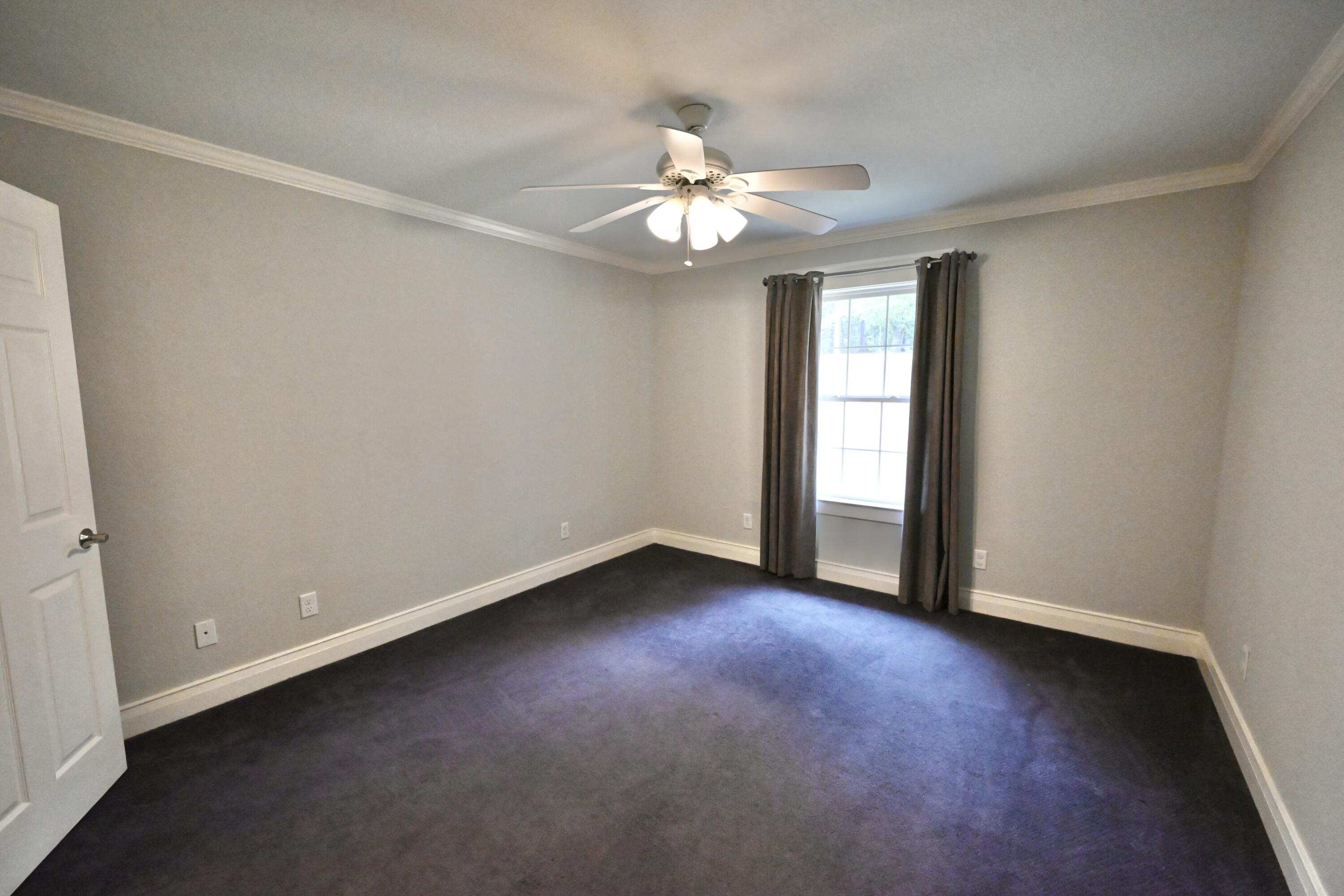 KENNEDY LAKES 1ST ADDN - Residential