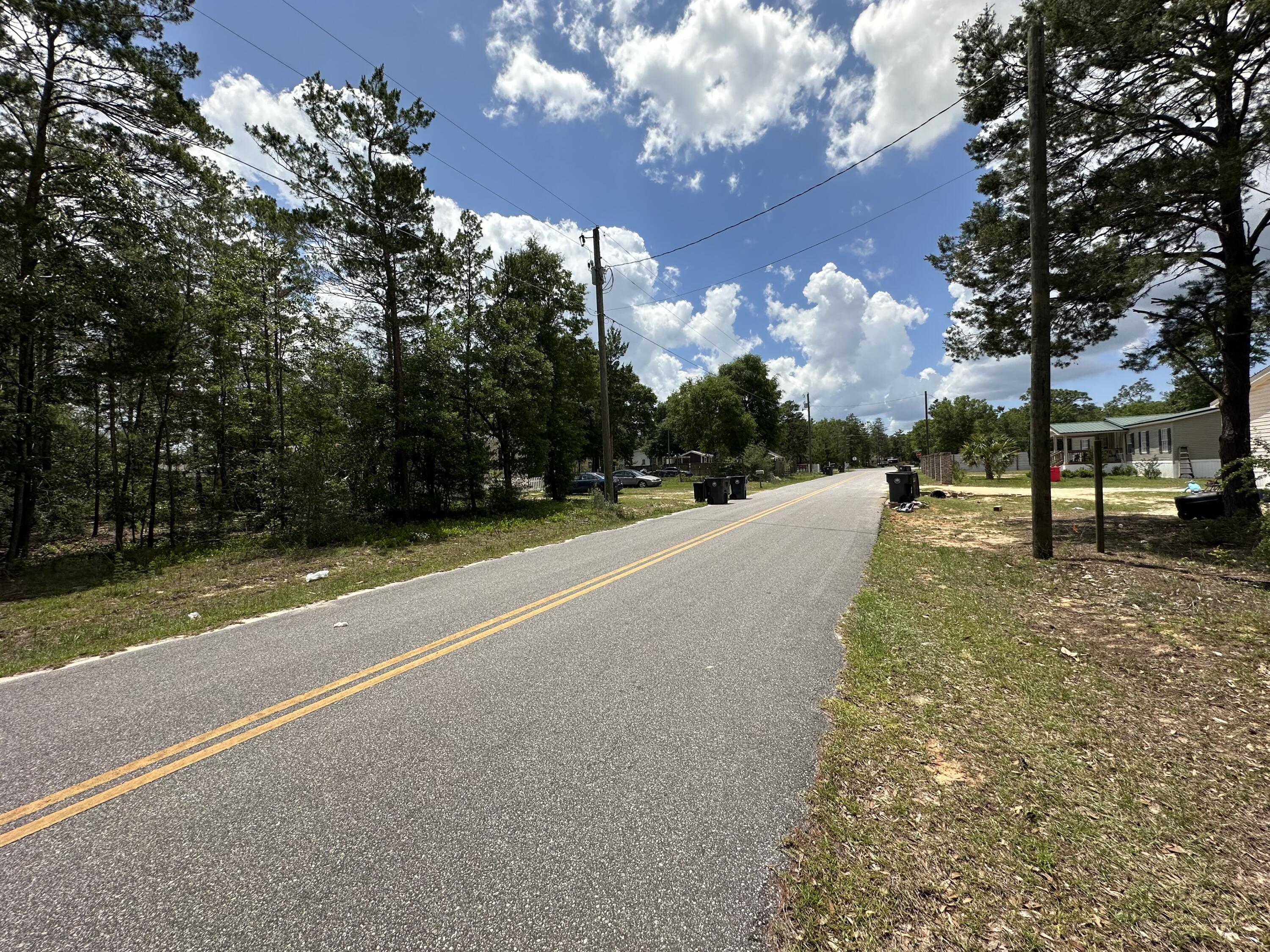 OAKWOOD LAKES ESTATES - Land