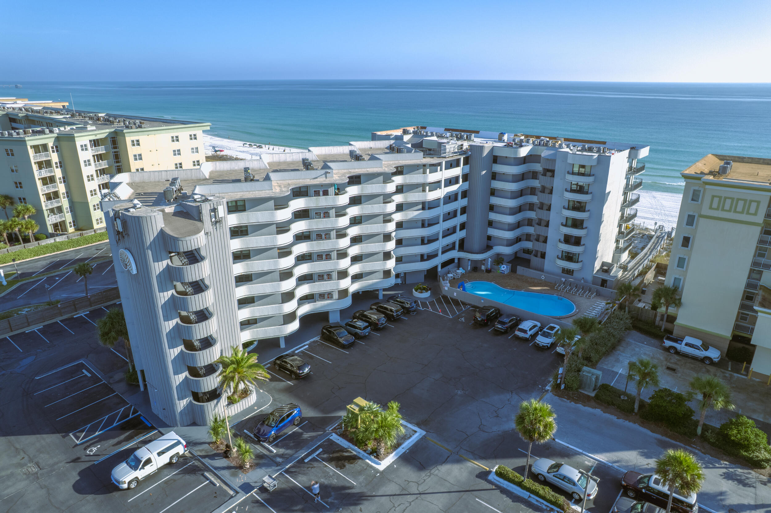 NAUTILUS CONDO - Residential