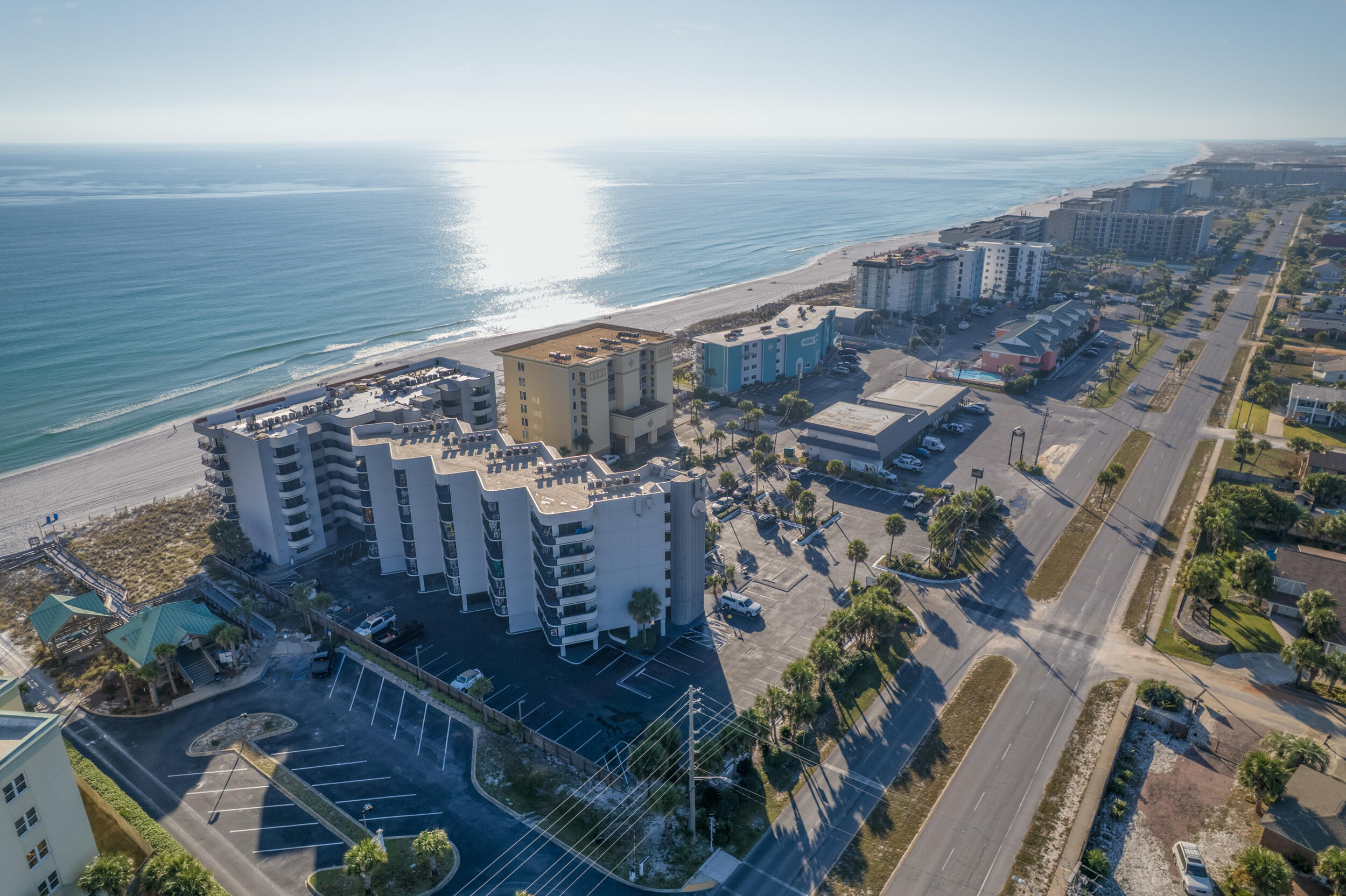 NAUTILUS CONDO - Residential