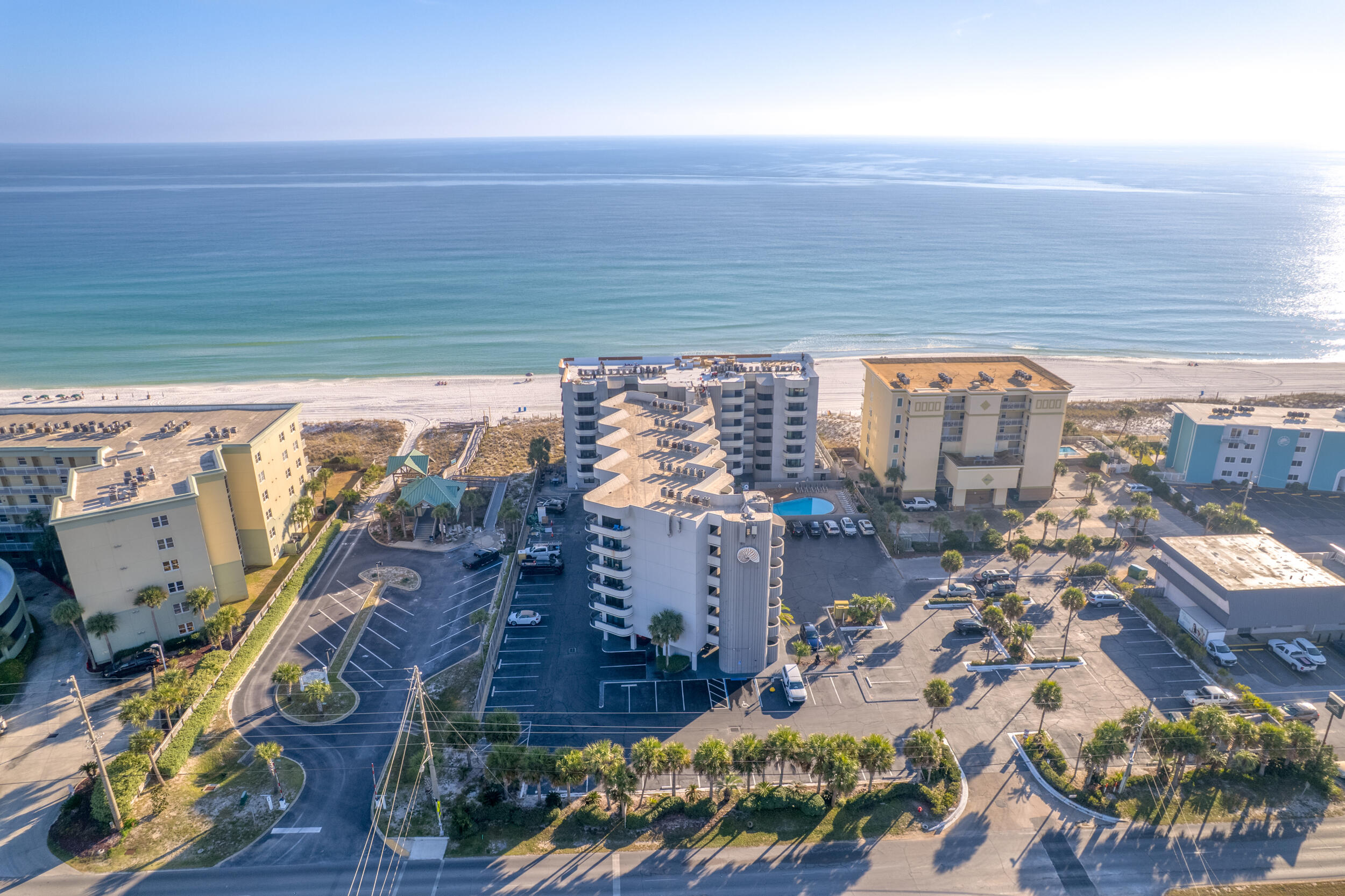 NAUTILUS CONDO - Residential