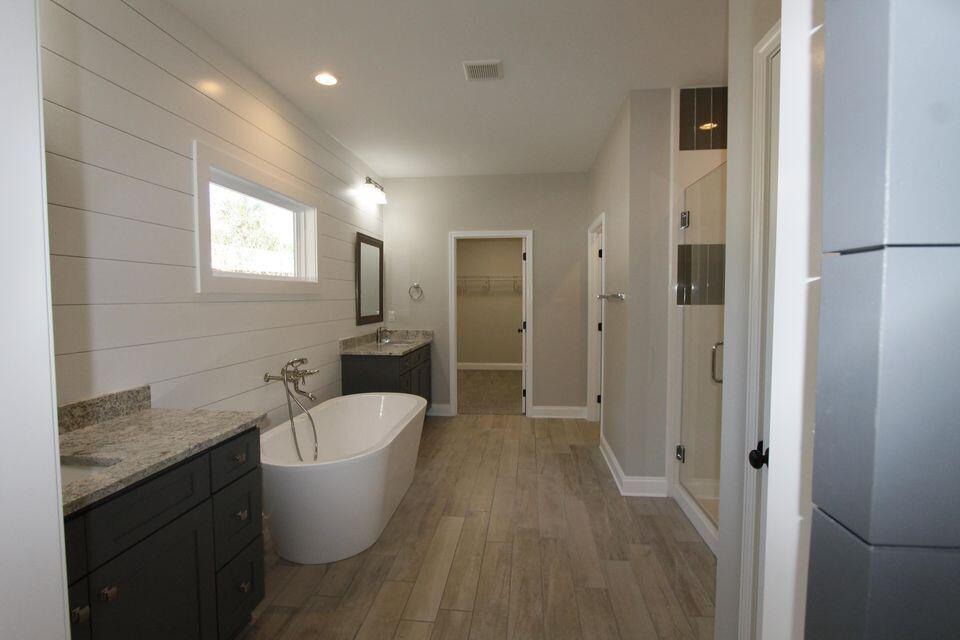 HOWARD GILL S/D - Residential