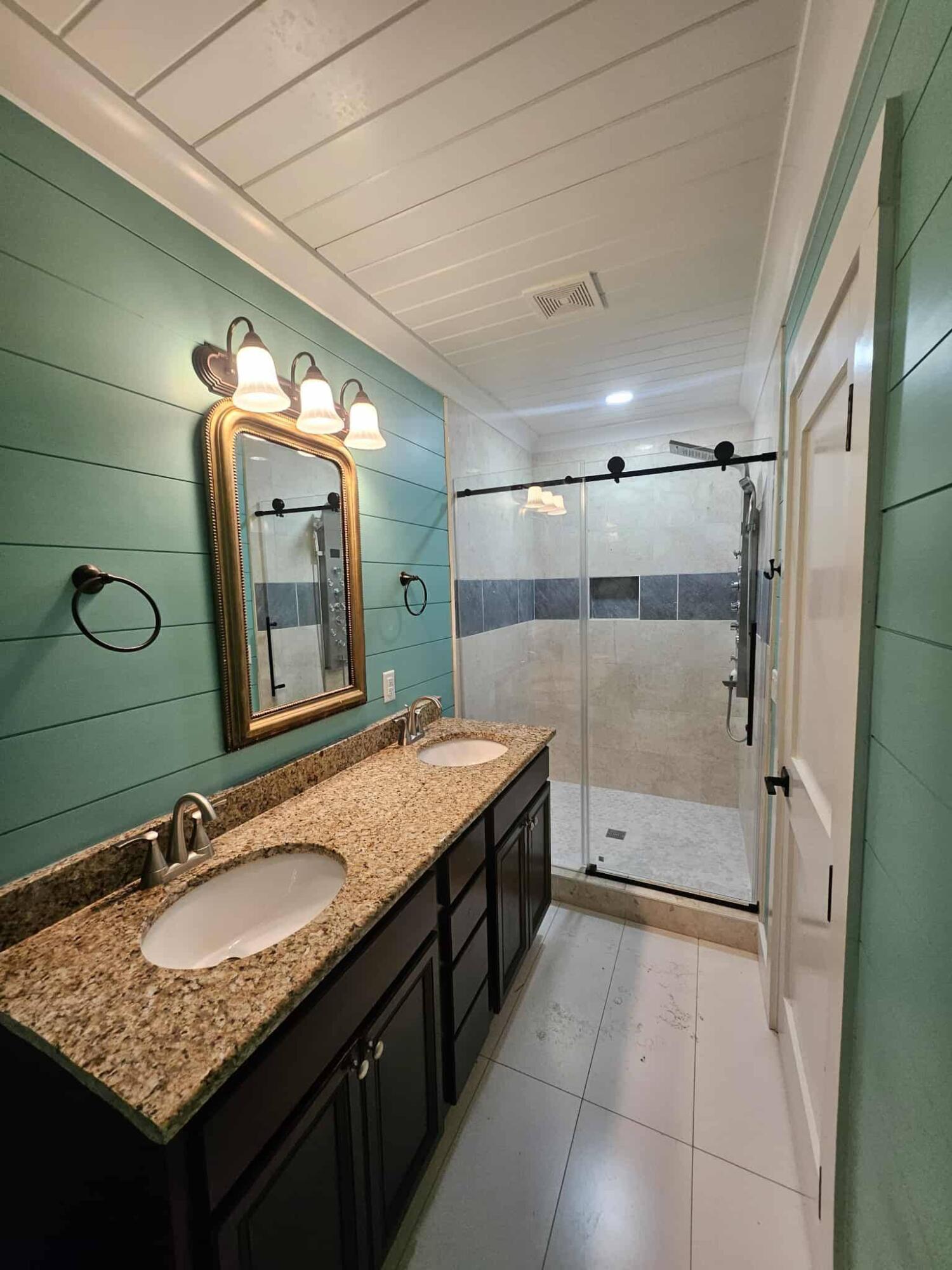 MOSSY Head Unit V - Residential