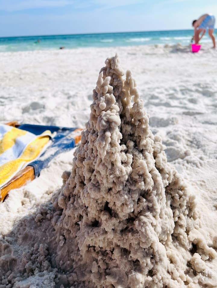 MISTRAL CONDO - Residential