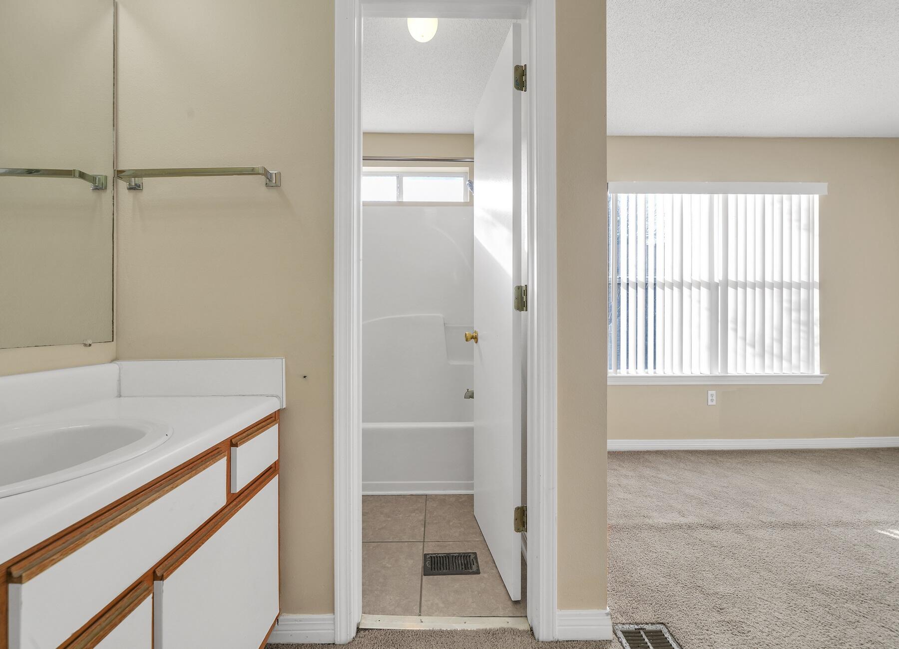 TOKALON TERRACE S/D - Residential Lease