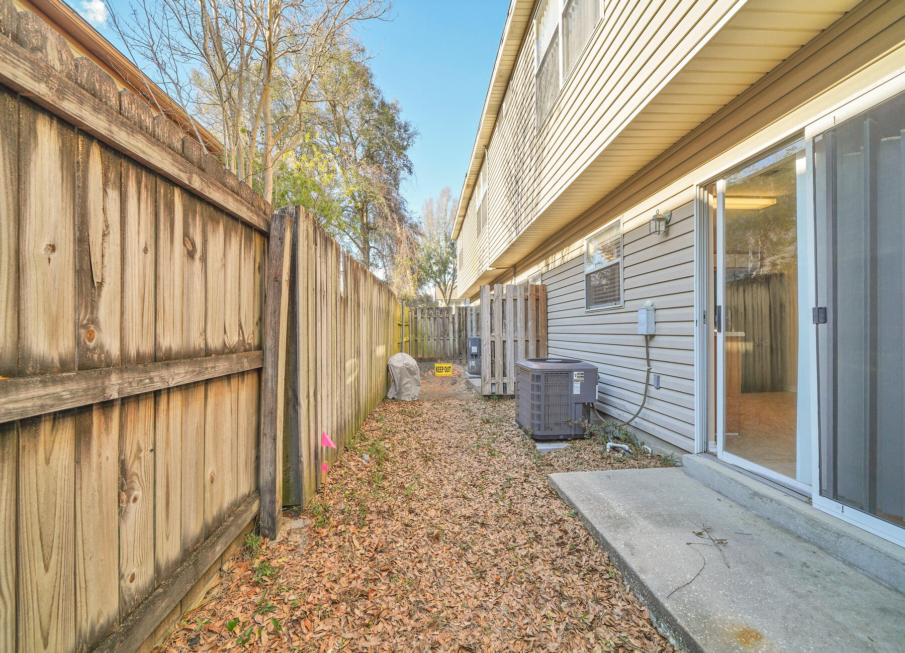 TOKALON TERRACE S/D - Residential Lease