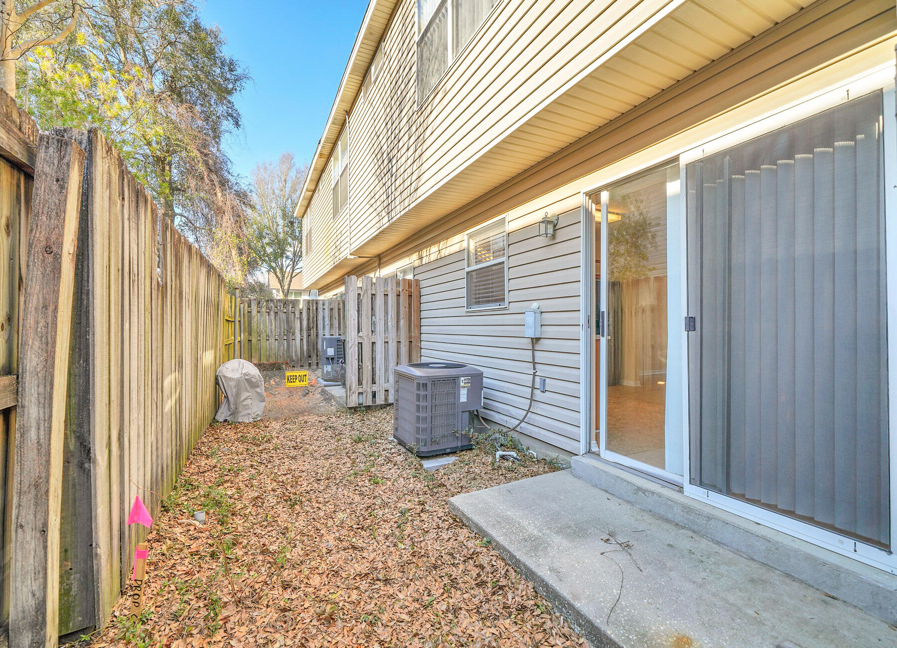 TOKALON TERRACE S/D - Residential Lease