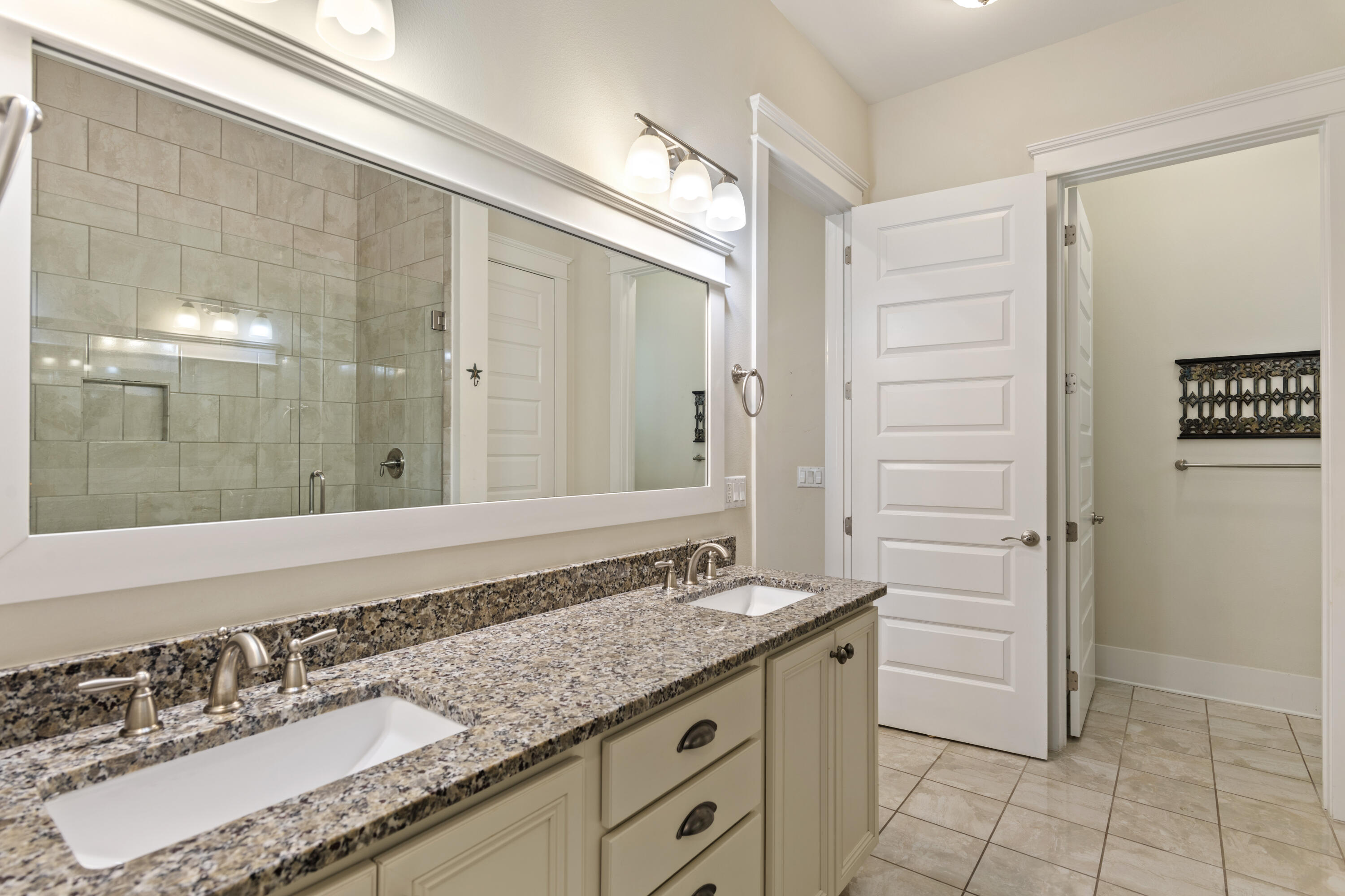 HIGHLAND PARKS - Residential