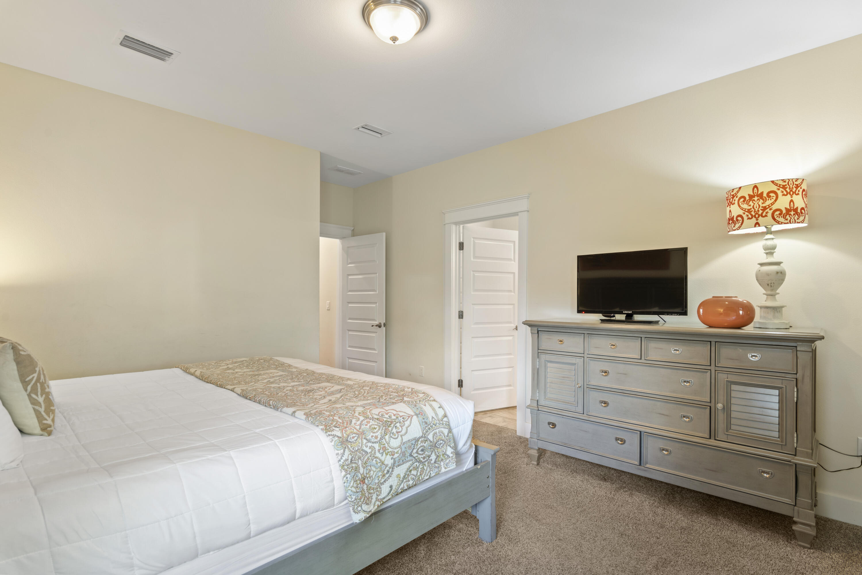 HIGHLAND PARKS - Residential