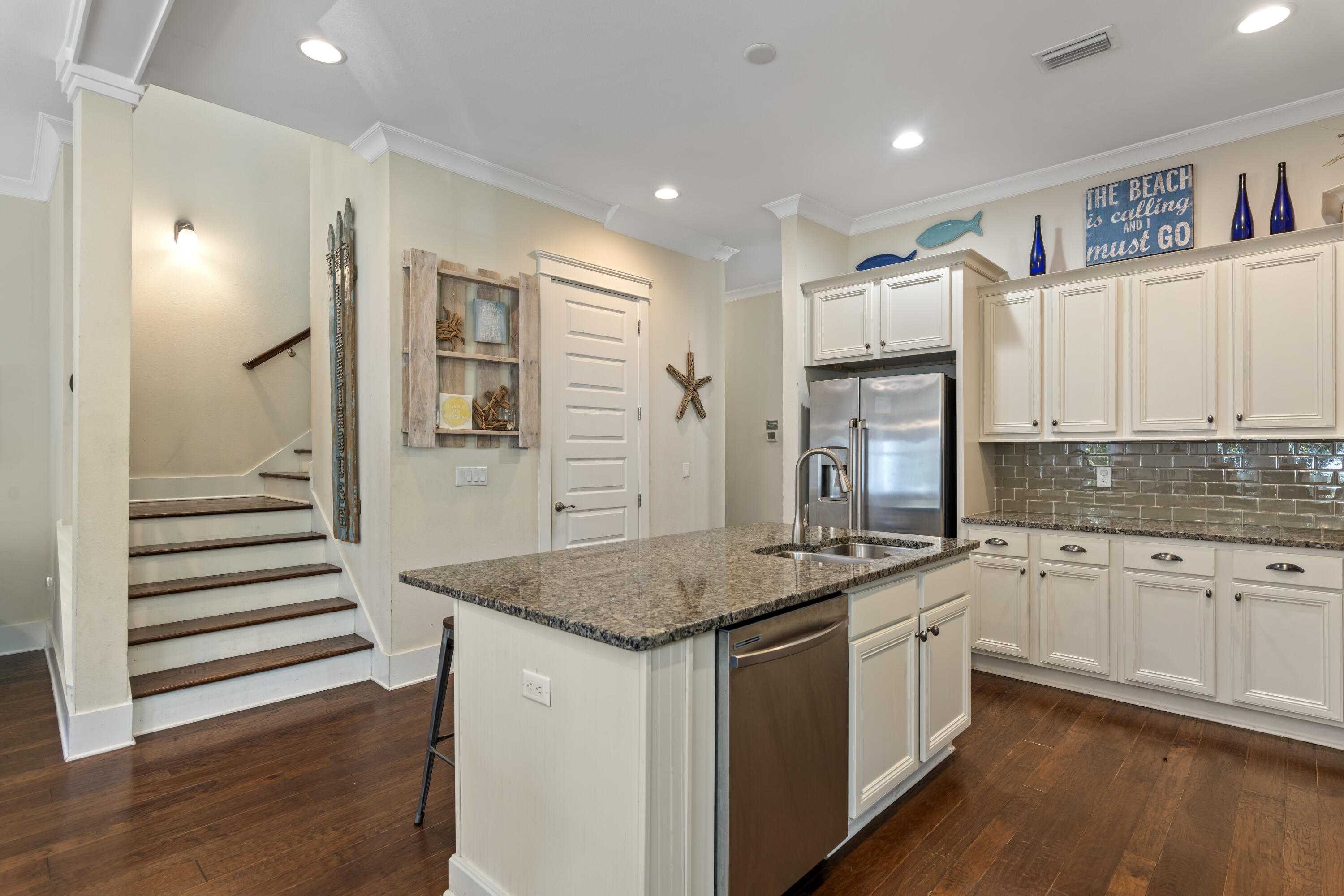 HIGHLAND PARKS - Residential