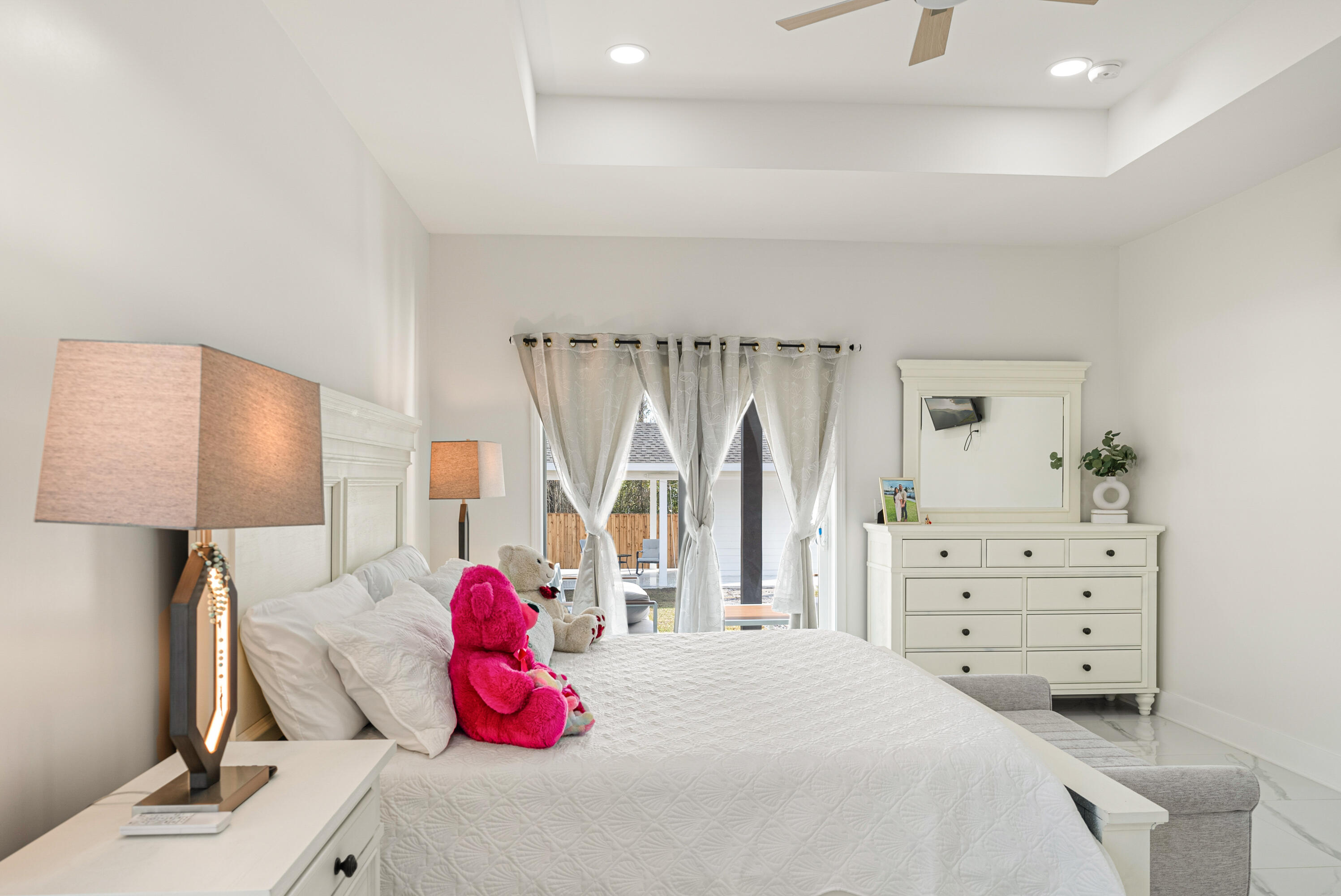 No Name - Residential