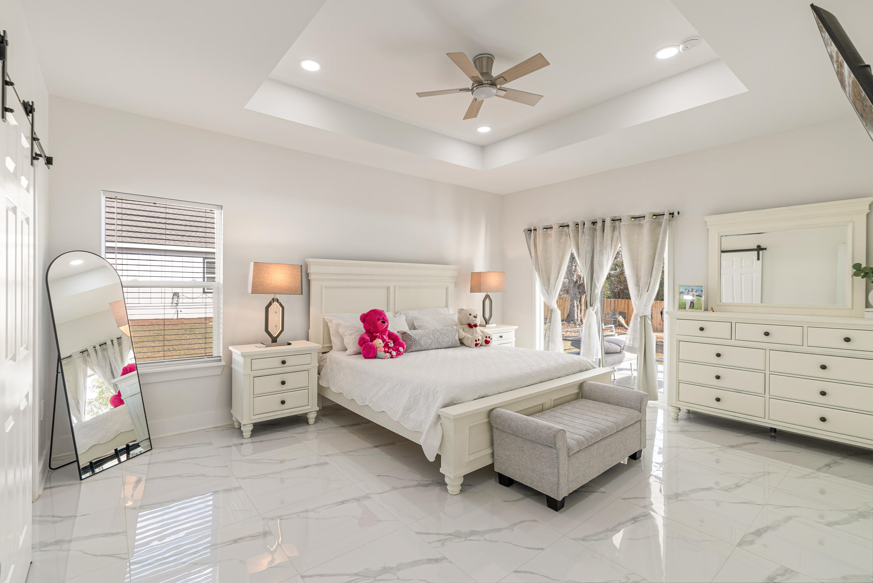 No Name - Residential