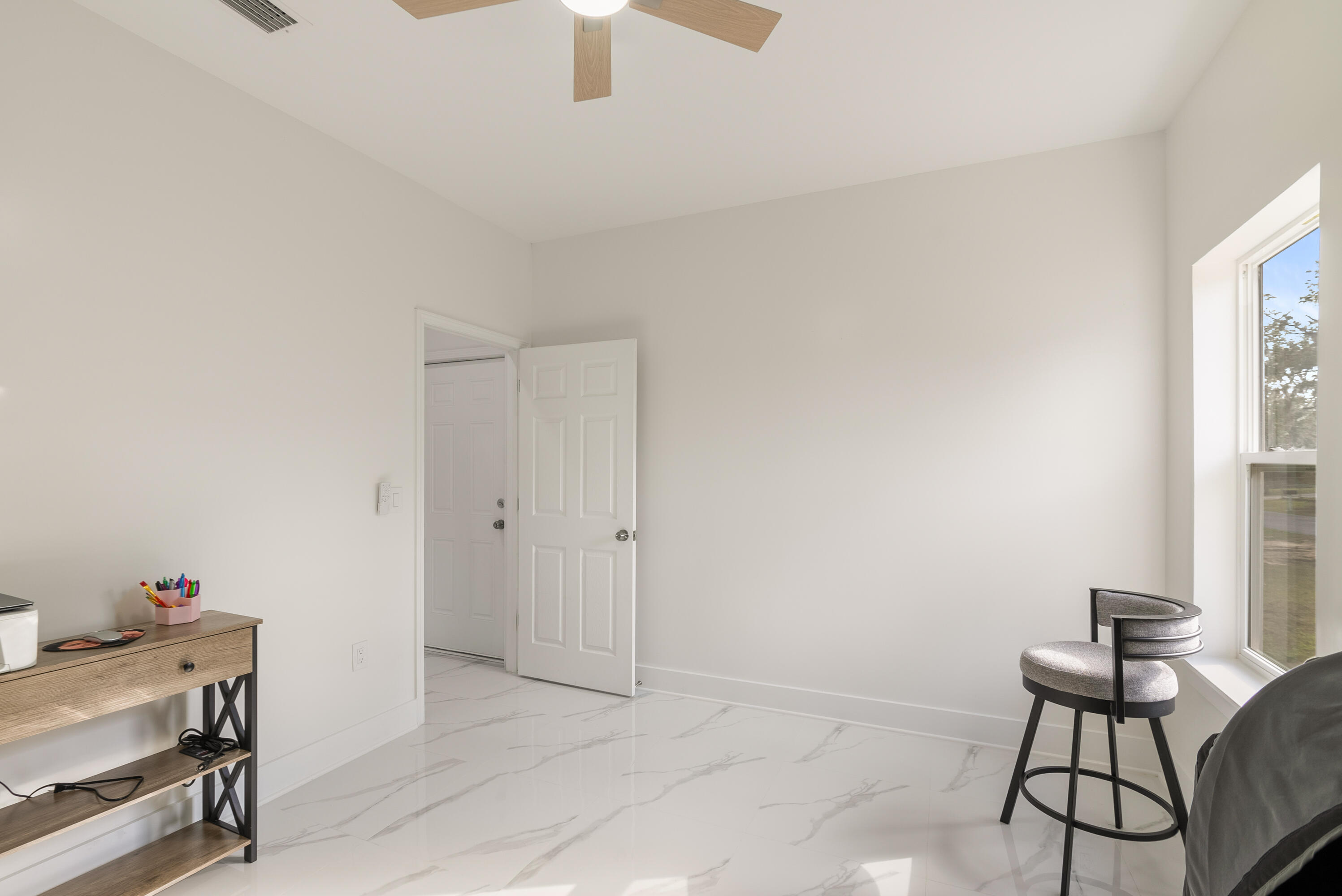 No Name - Residential