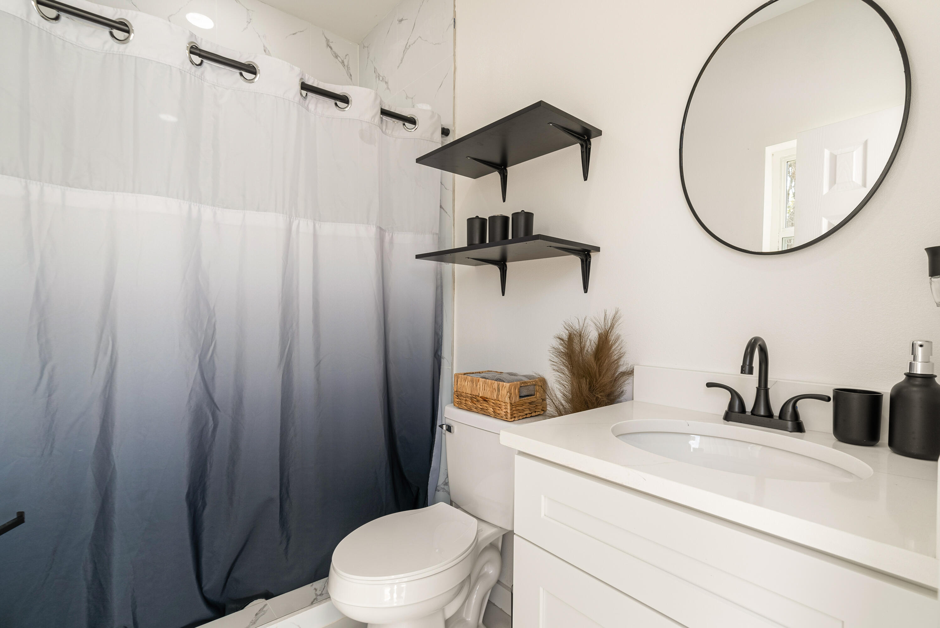 No Name - Residential