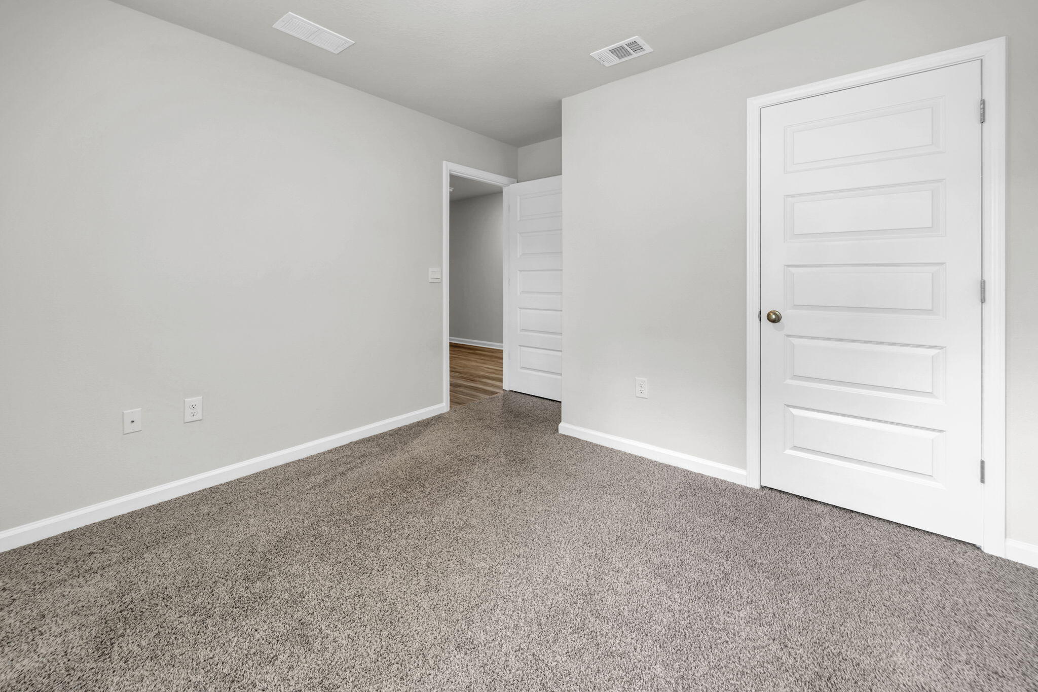 Royal Estates - Residential Lease