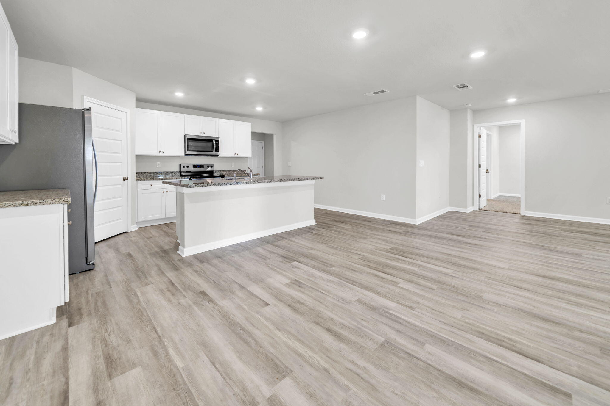 Royal Estates - Residential Lease