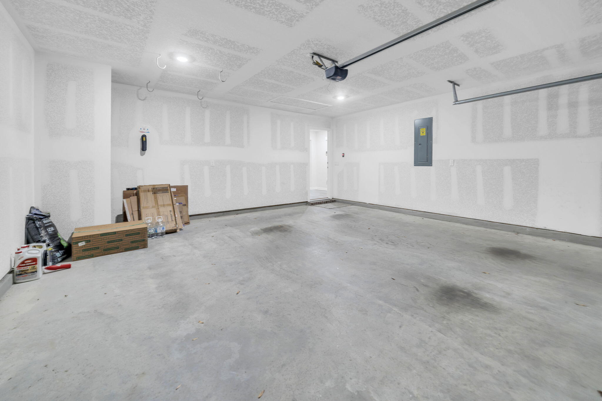 Royal Estates - Residential Lease