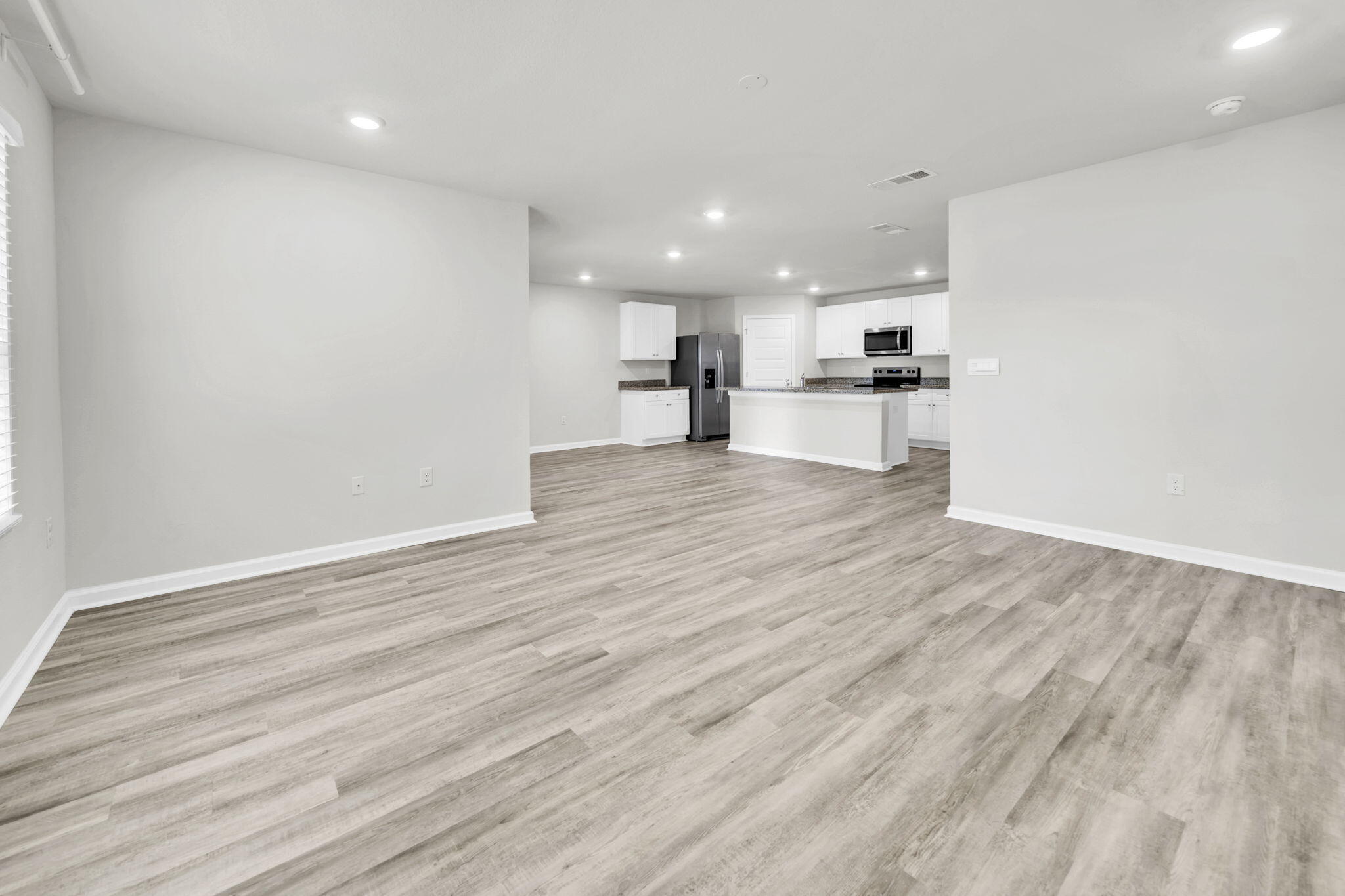 Royal Estates - Residential Lease