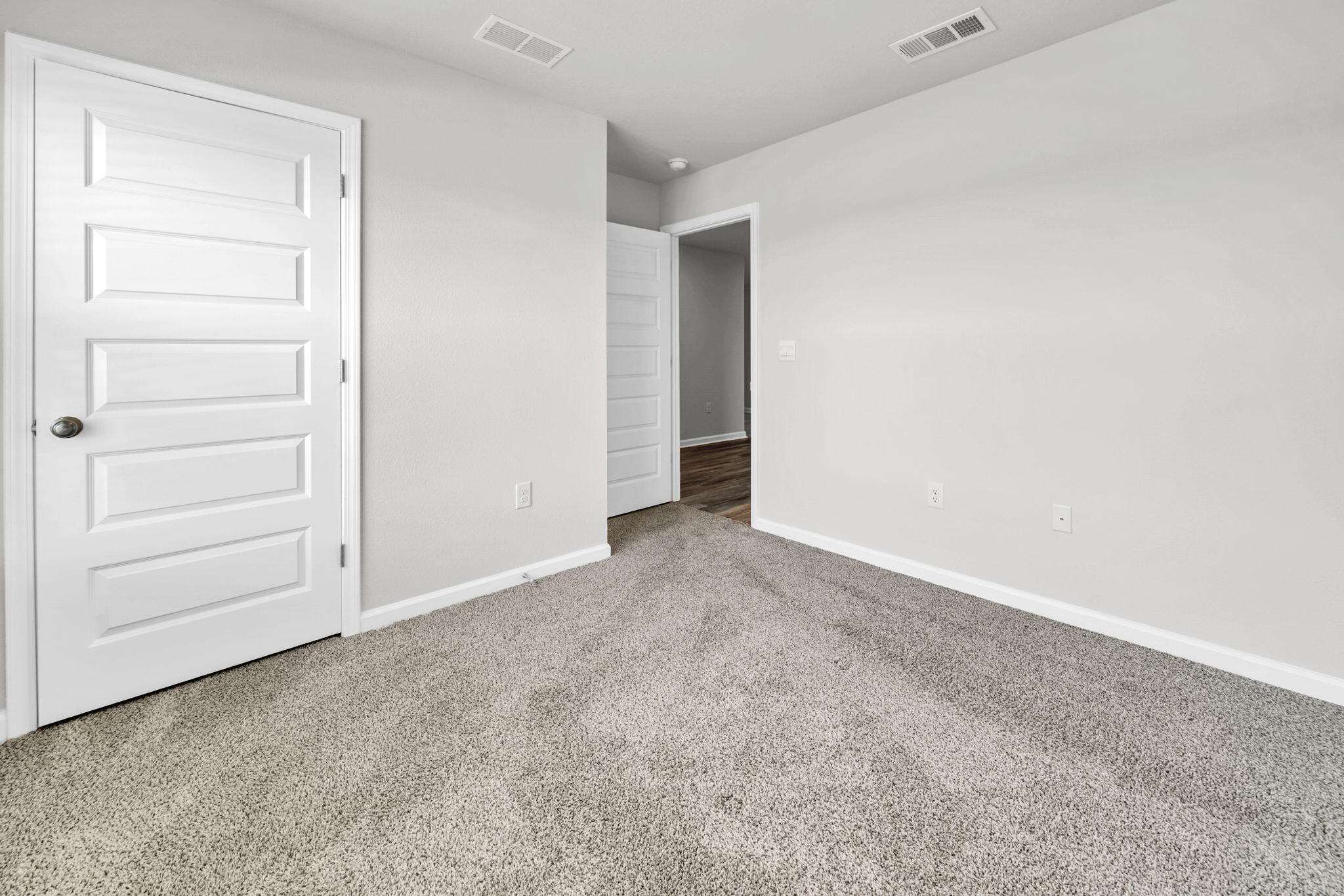 Royal Estates - Residential Lease