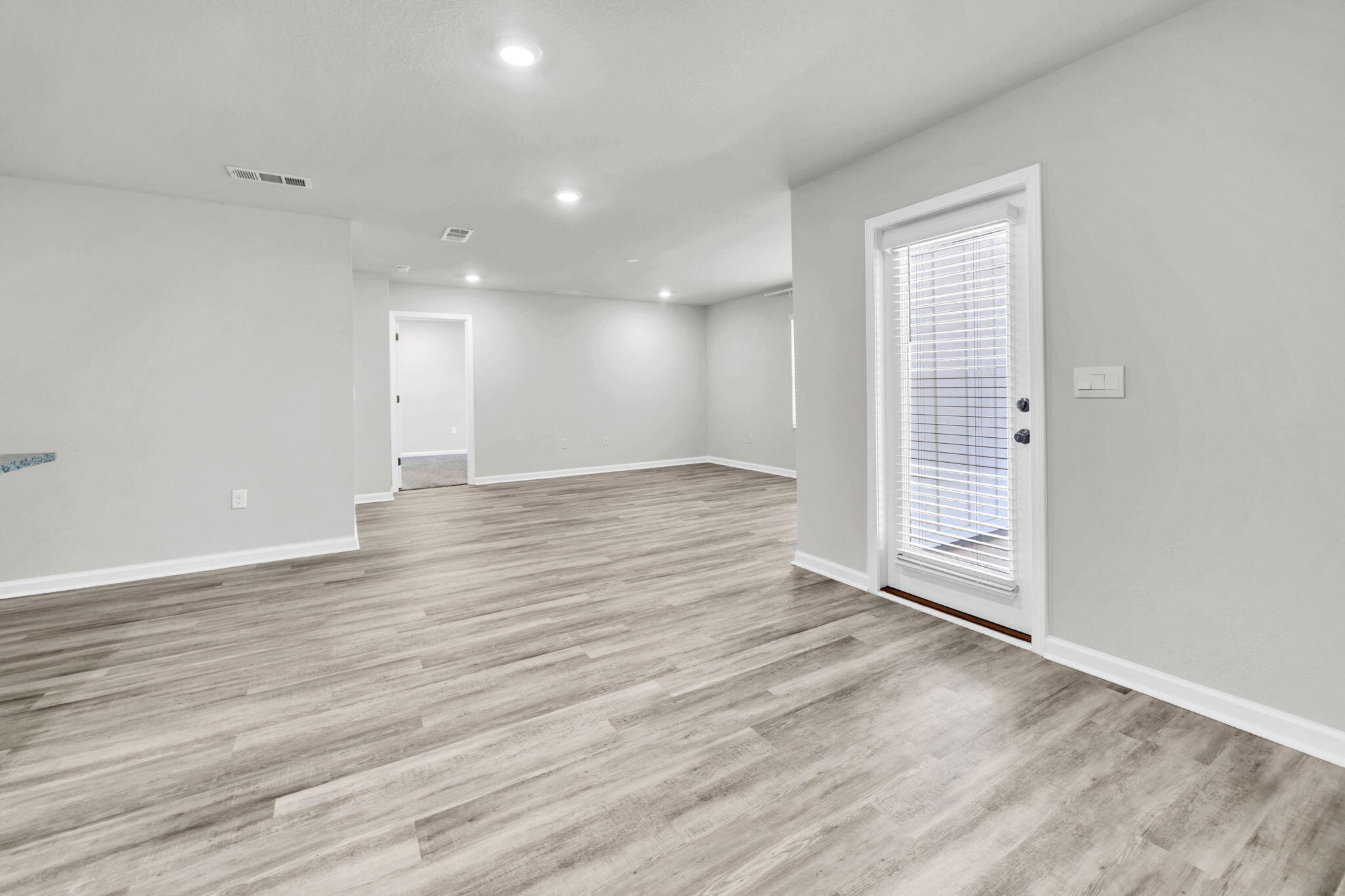 Royal Estates - Residential Lease