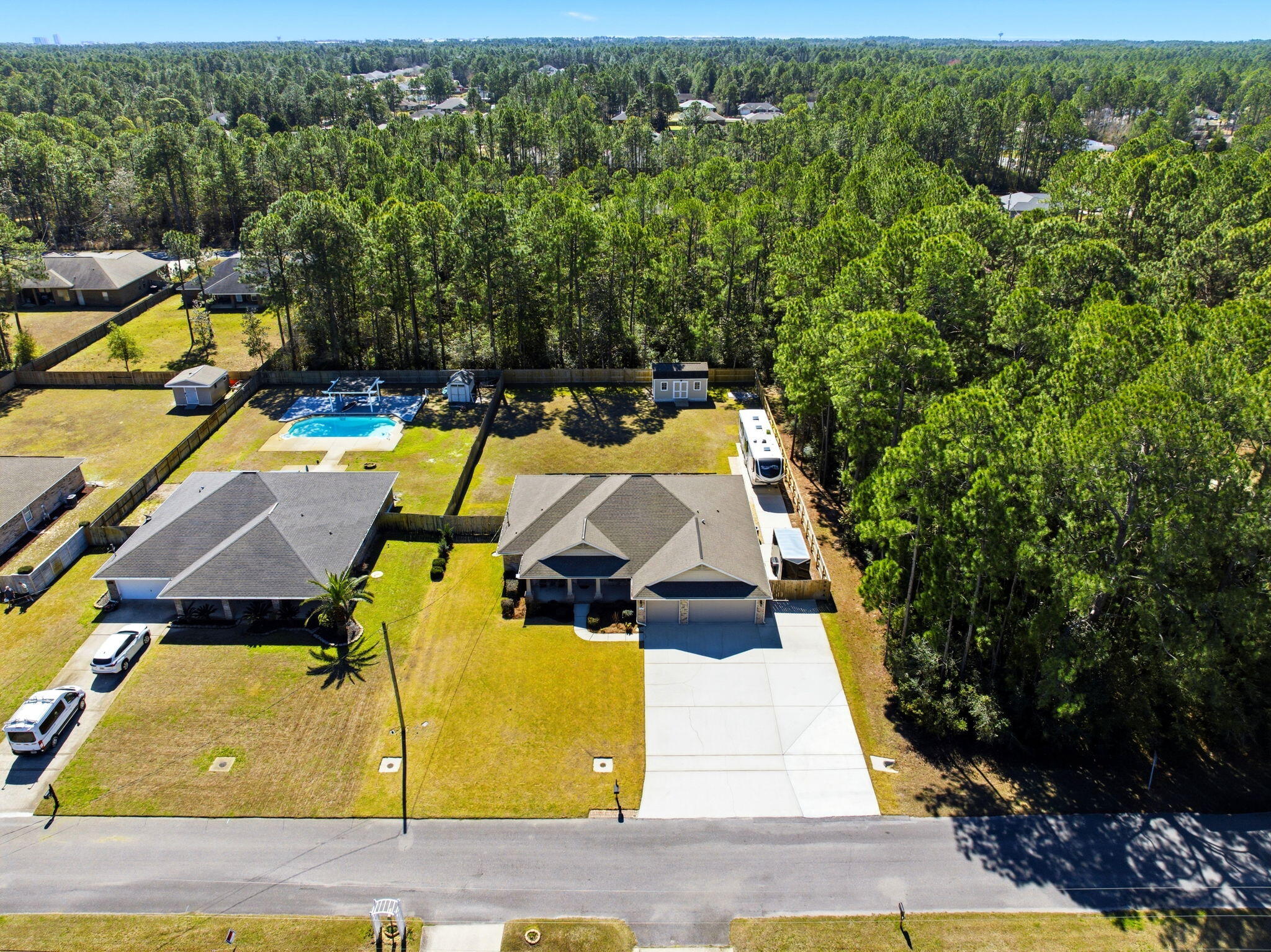 HOLLEY BY THE SEA - Residential