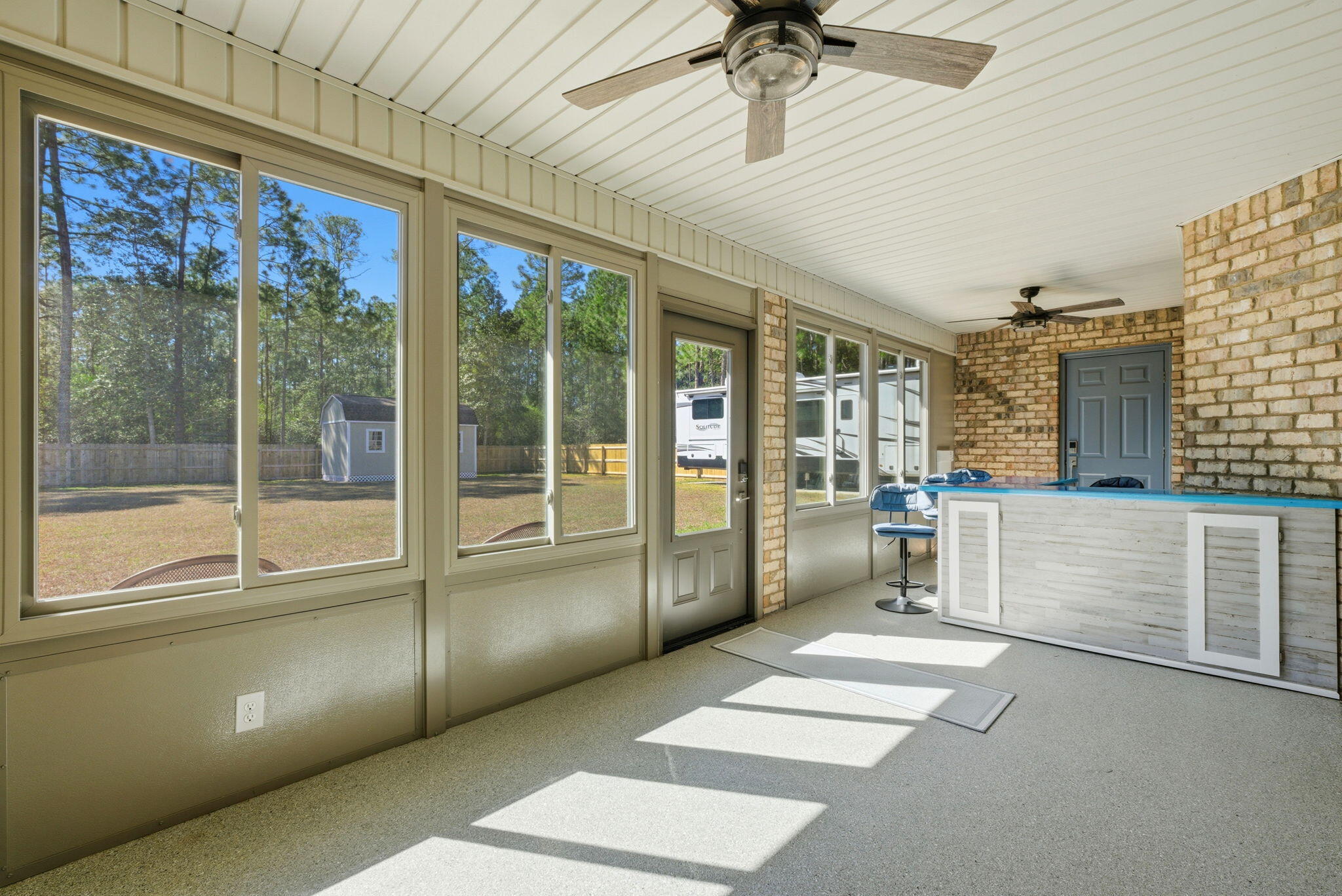 HOLLEY BY THE SEA - Residential