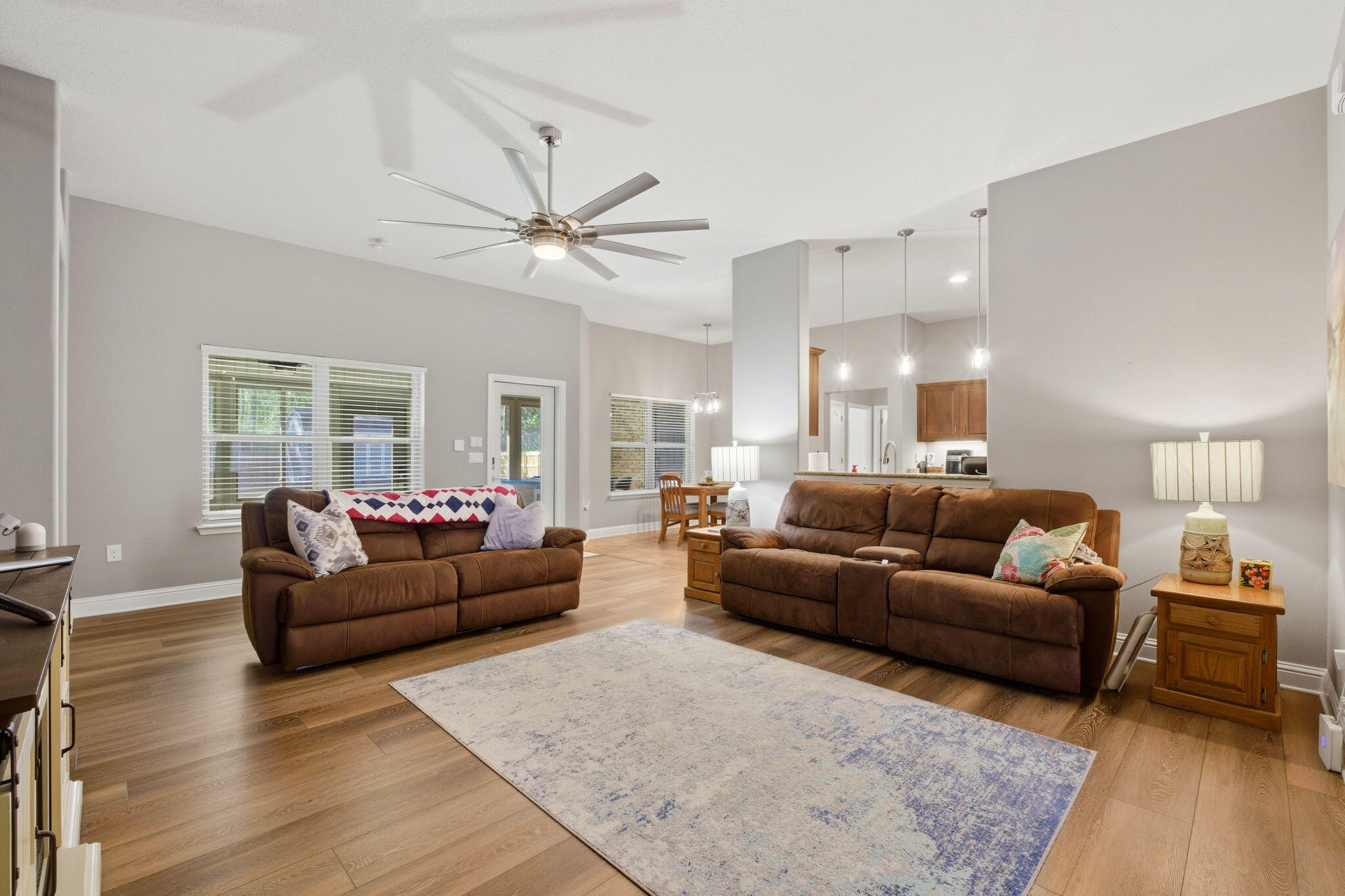 HOLLEY BY THE SEA - Residential