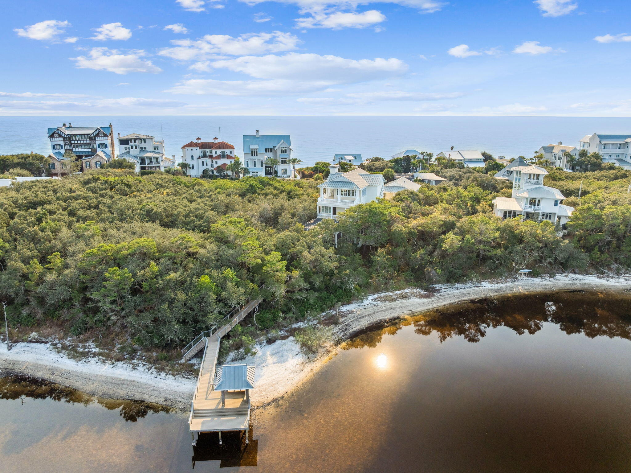 BLUE MOUNTAIN BEACH - Residential