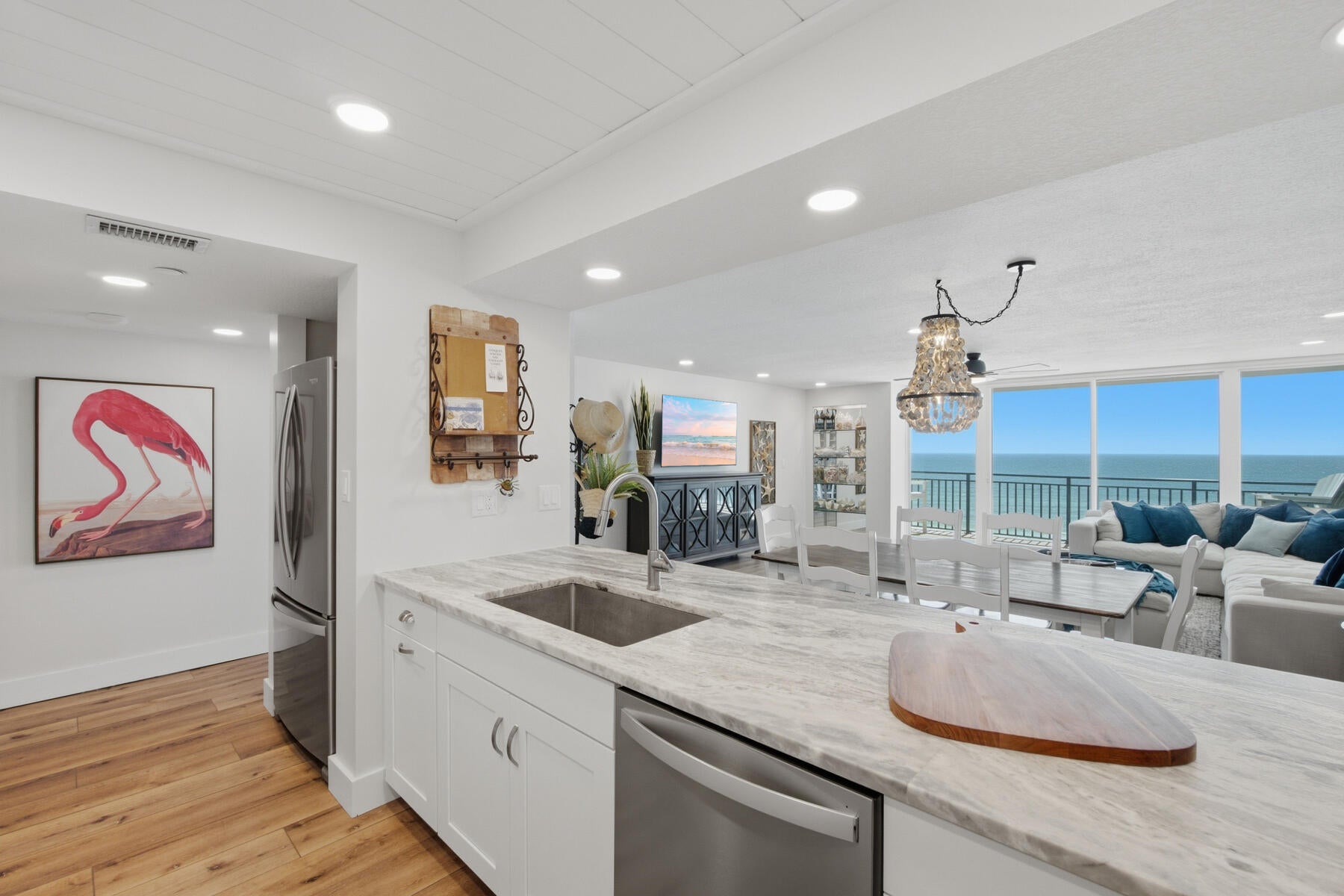 381 Santa Rosa Boulevard W702