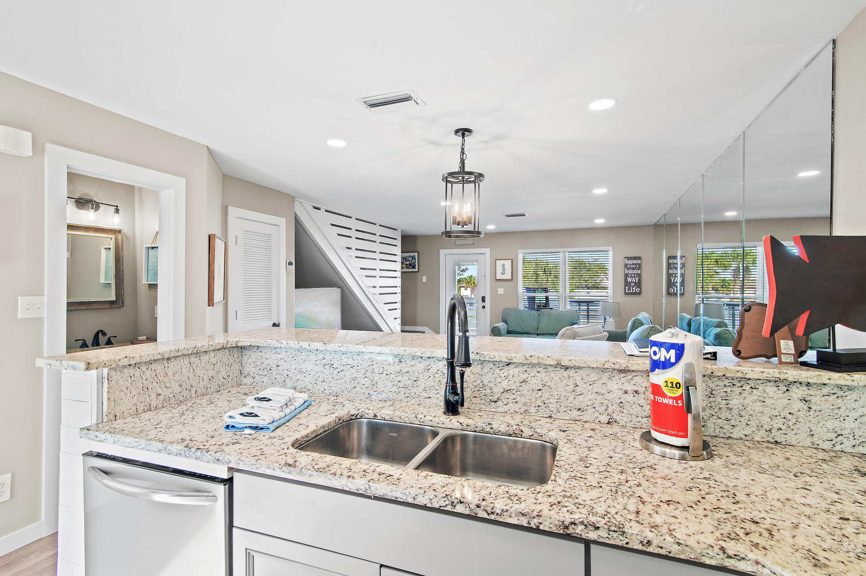 PIRATES COVE INLET CONDO - Residential