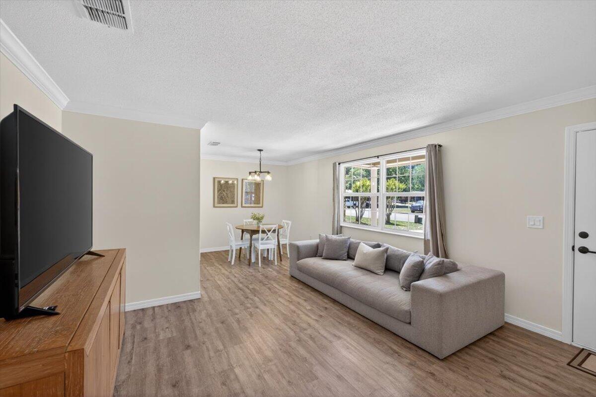 THE NICEVILLE PINES - Residential