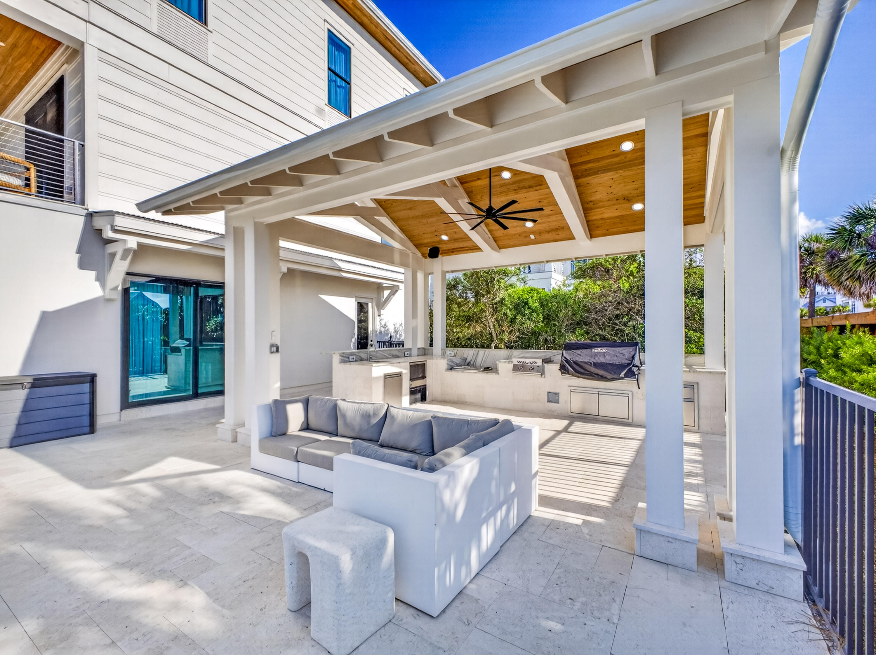 BEACH HIGHLAND 1ST ADD - Residential