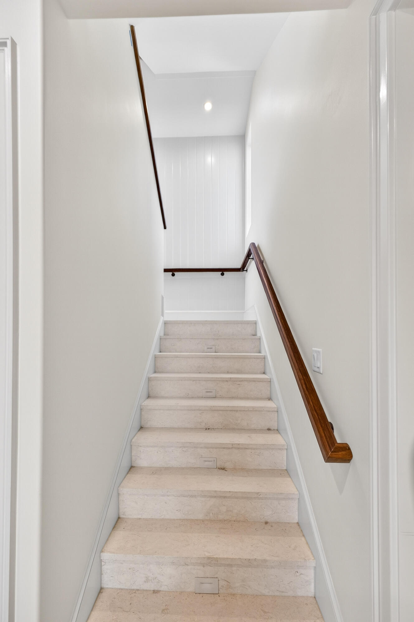 BEACH HIGHLAND 1ST ADD - Residential