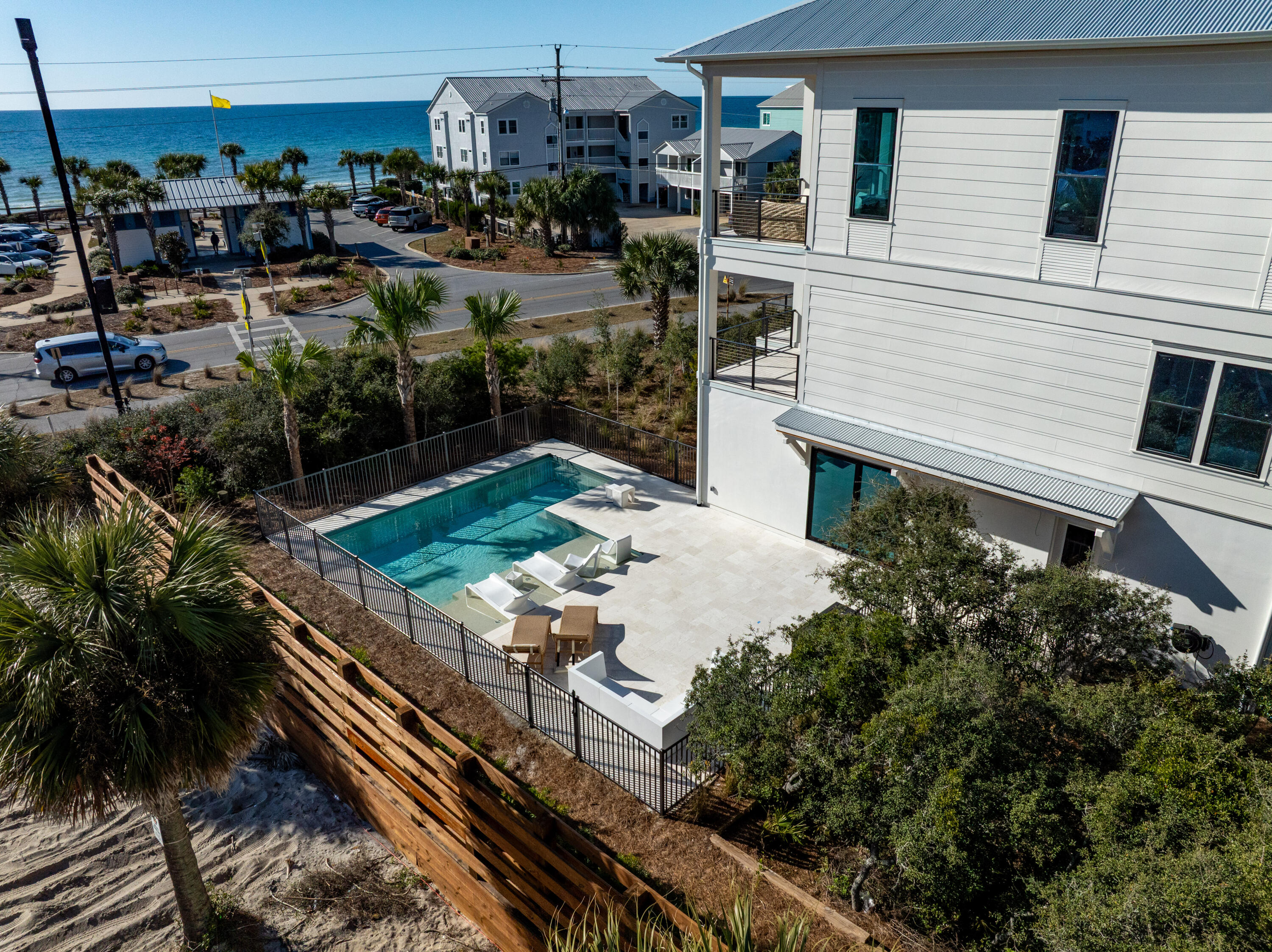 BEACH HIGHLAND 1ST ADD - Residential