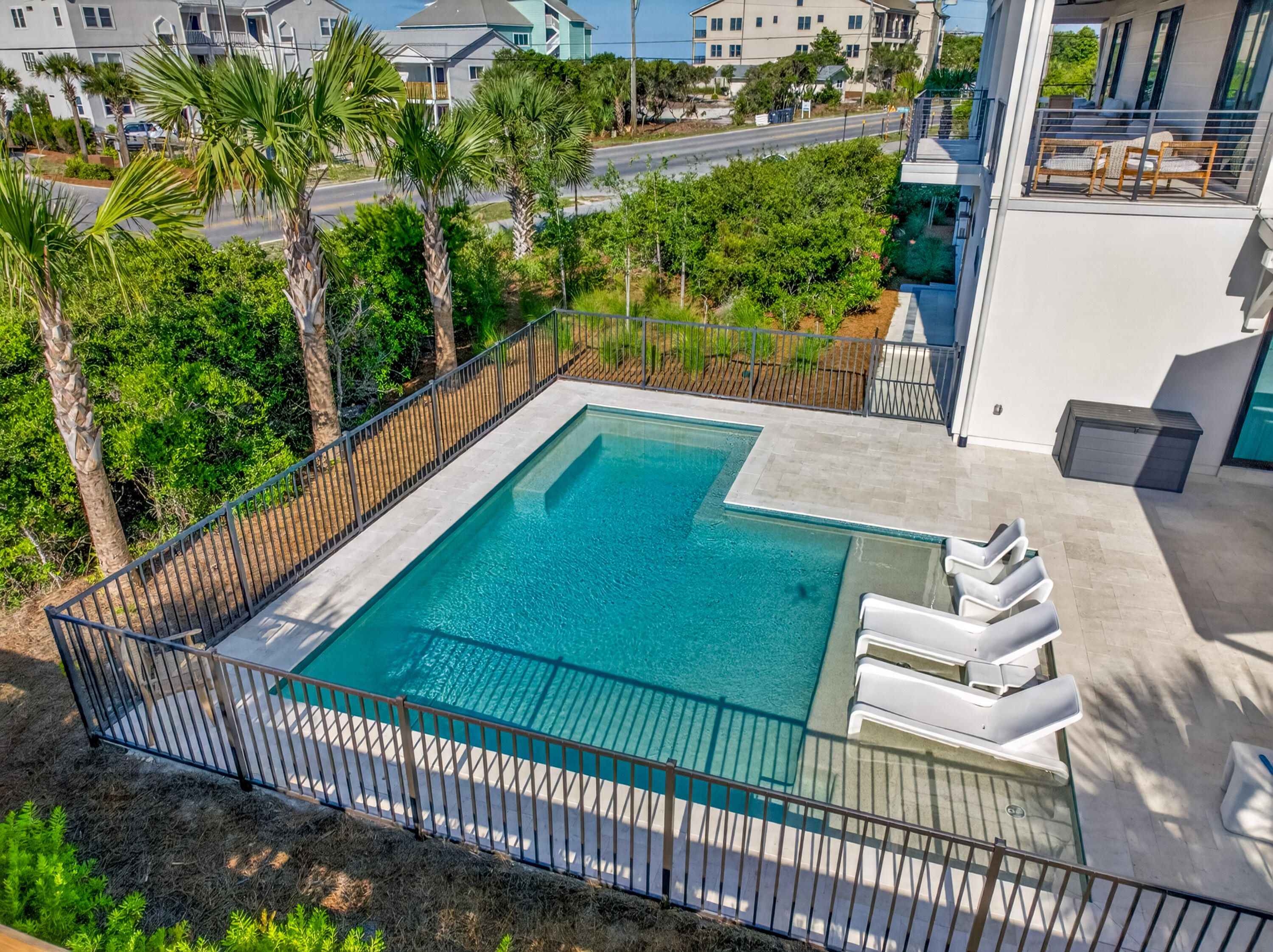 BEACH HIGHLAND 1ST ADD - Residential