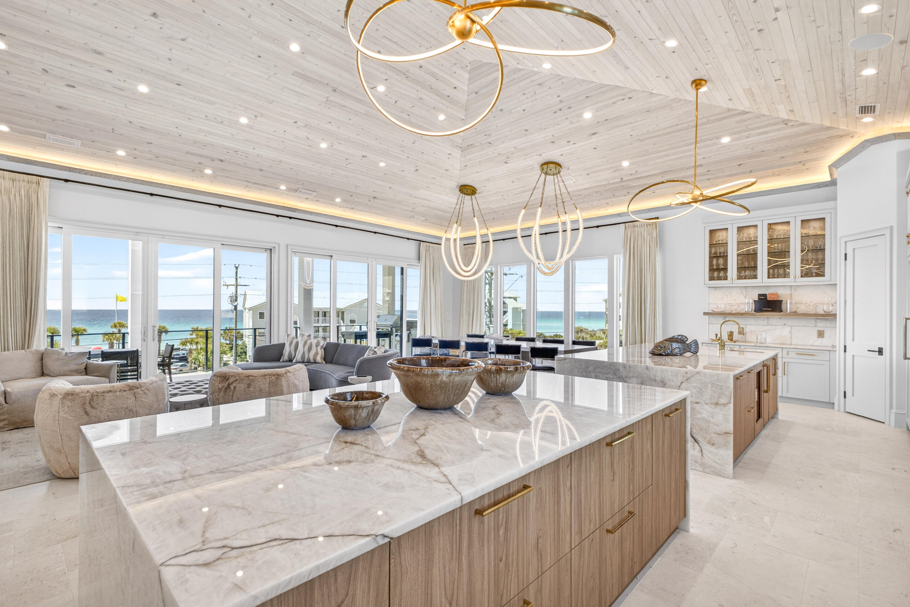 BEACH HIGHLAND 1ST ADD - Residential