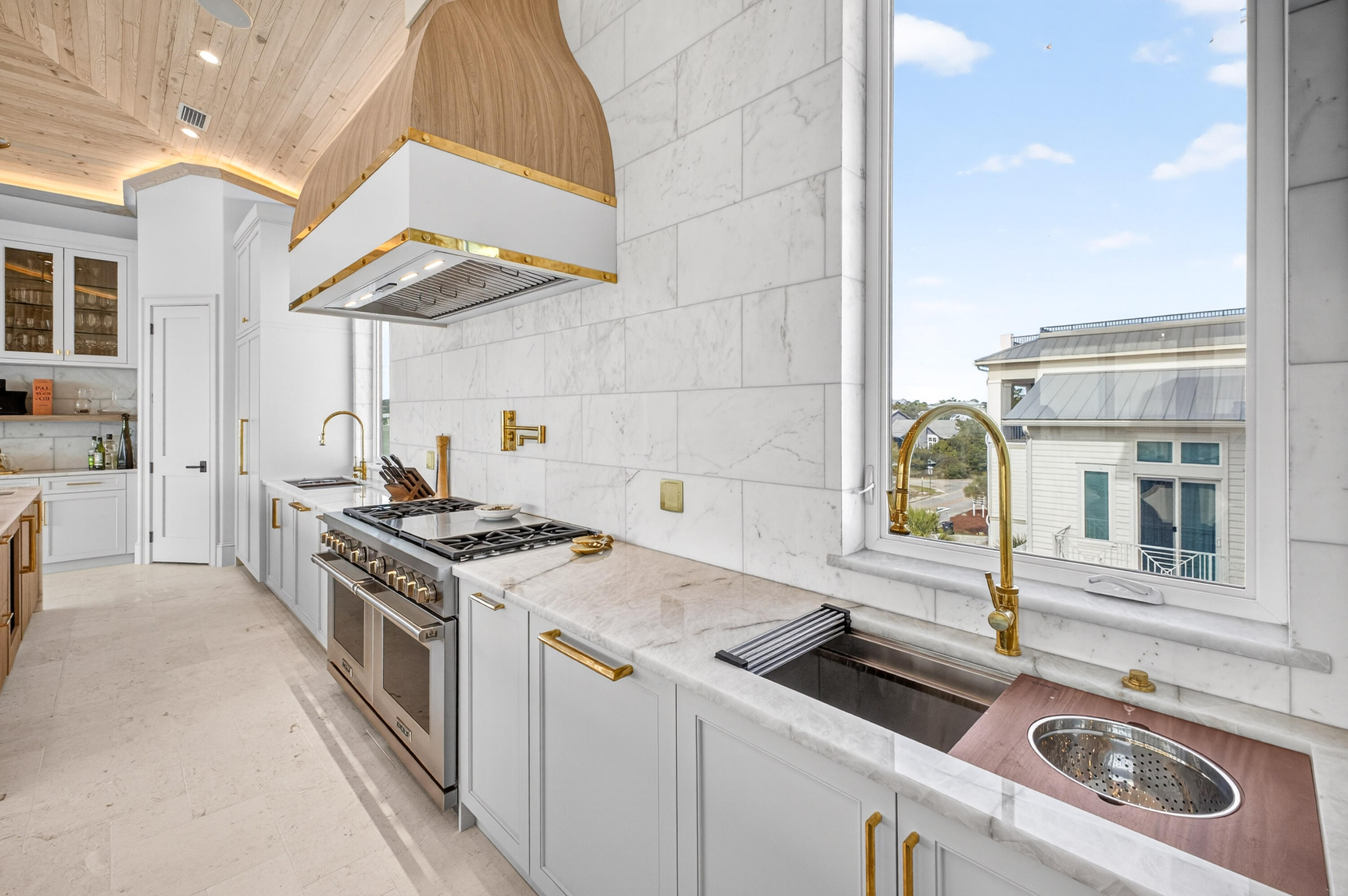 BEACH HIGHLAND 1ST ADD - Residential